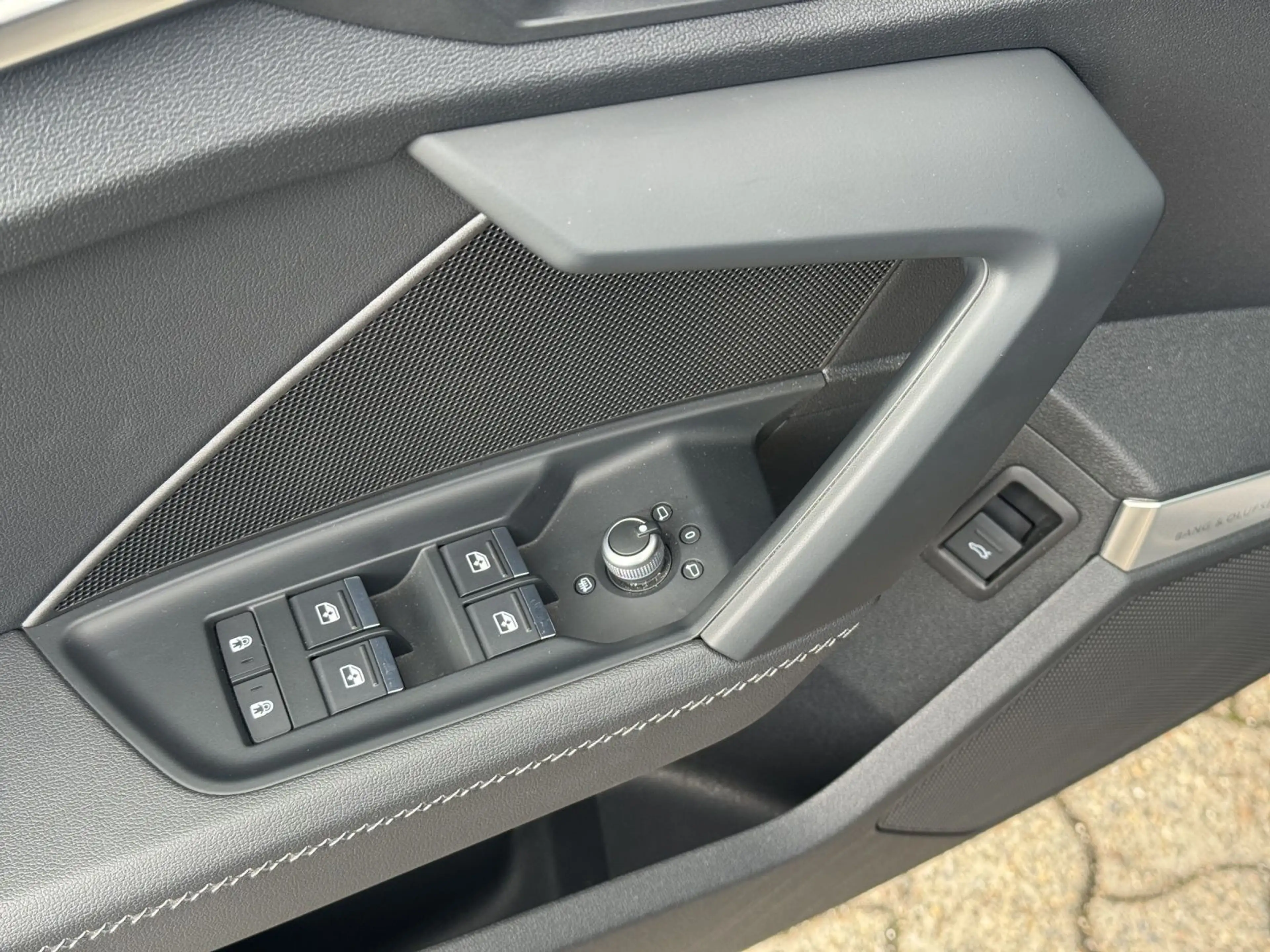 Audi S3 TFSI Q NAVI+ BuO LEDER VIRTUAL LM19 — photo 8