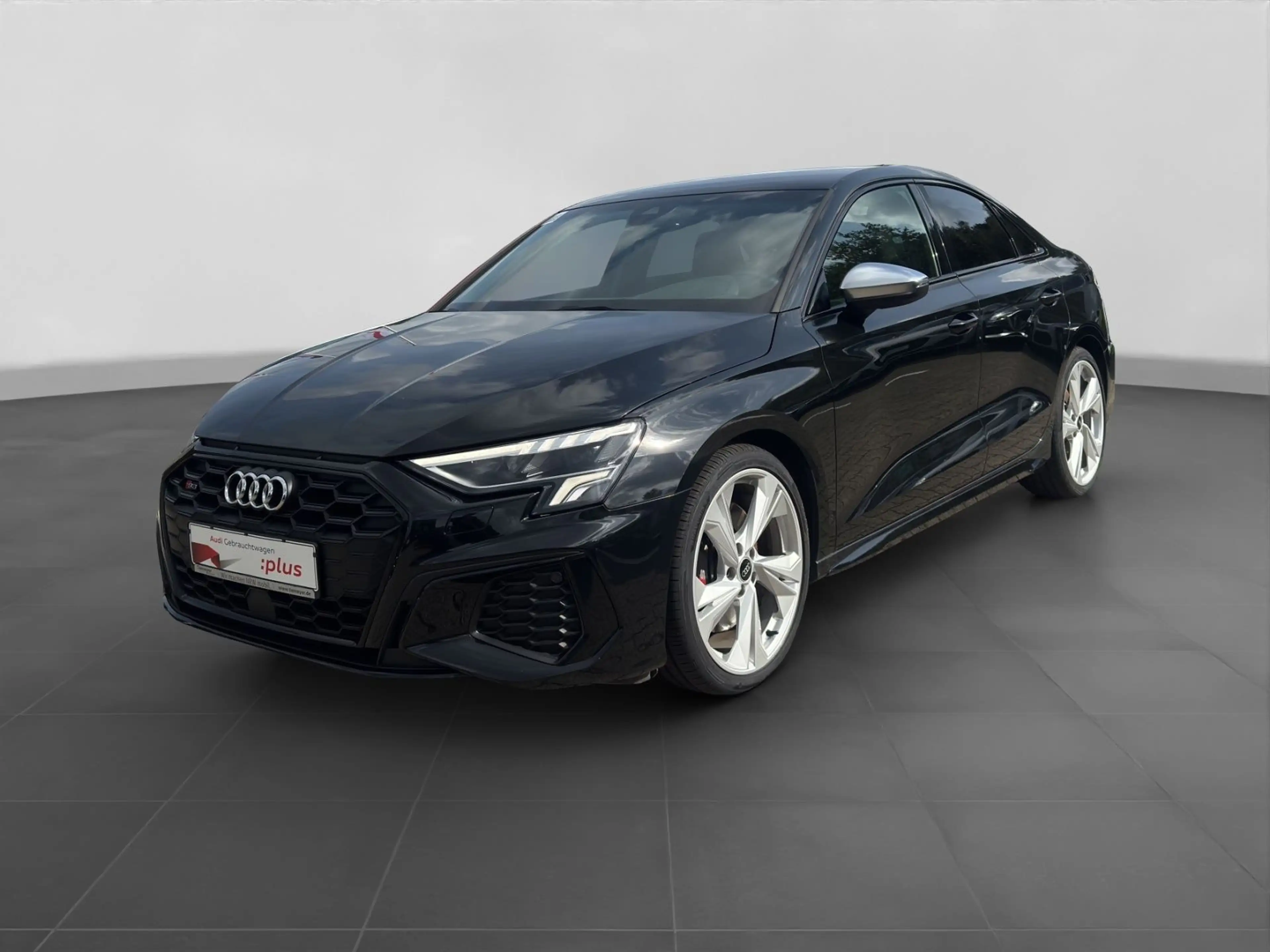 Audi S3 TFSI Q NAVI+ BuO LEDER VIRTUAL LM19 — photo 2