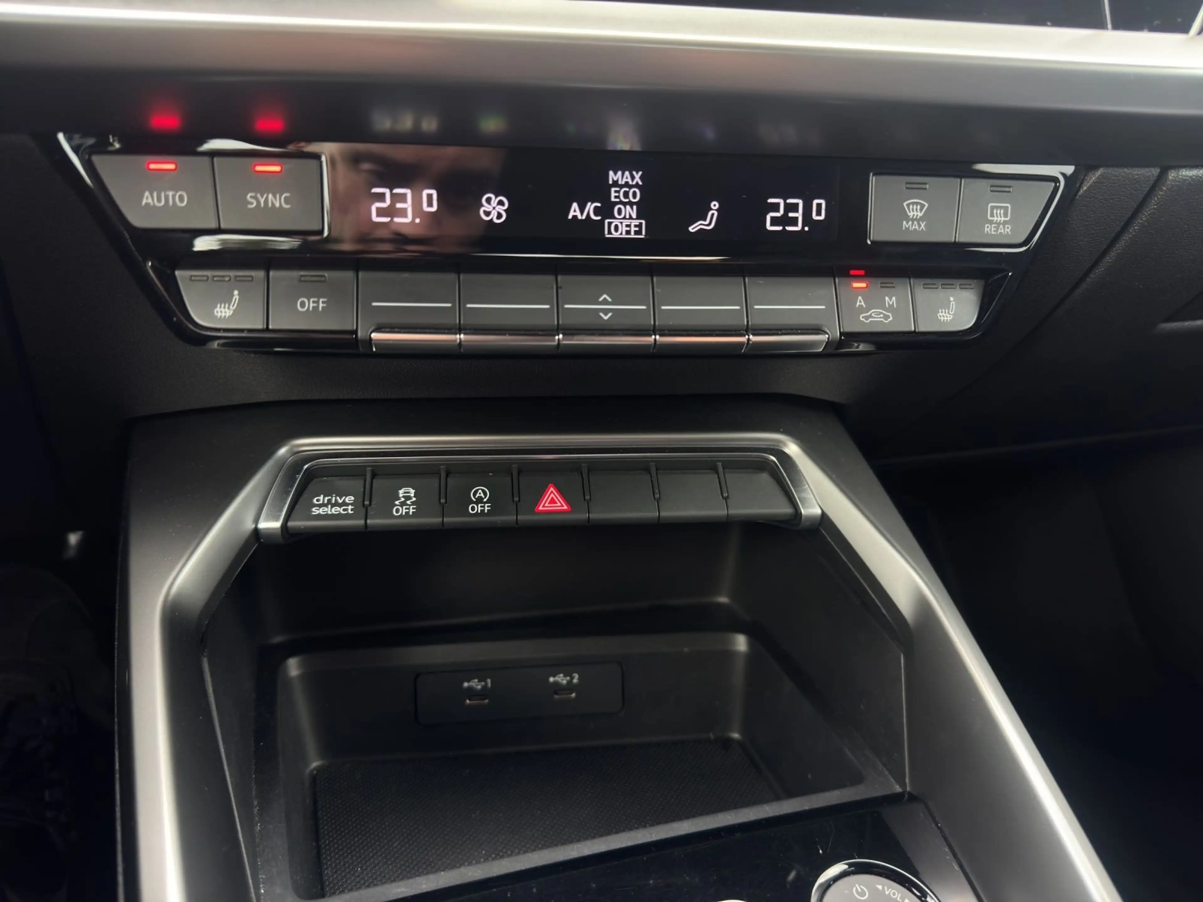 Audi S3 TFSI Q NAVI+ BuO LEDER VIRTUAL LM19 — photo 15