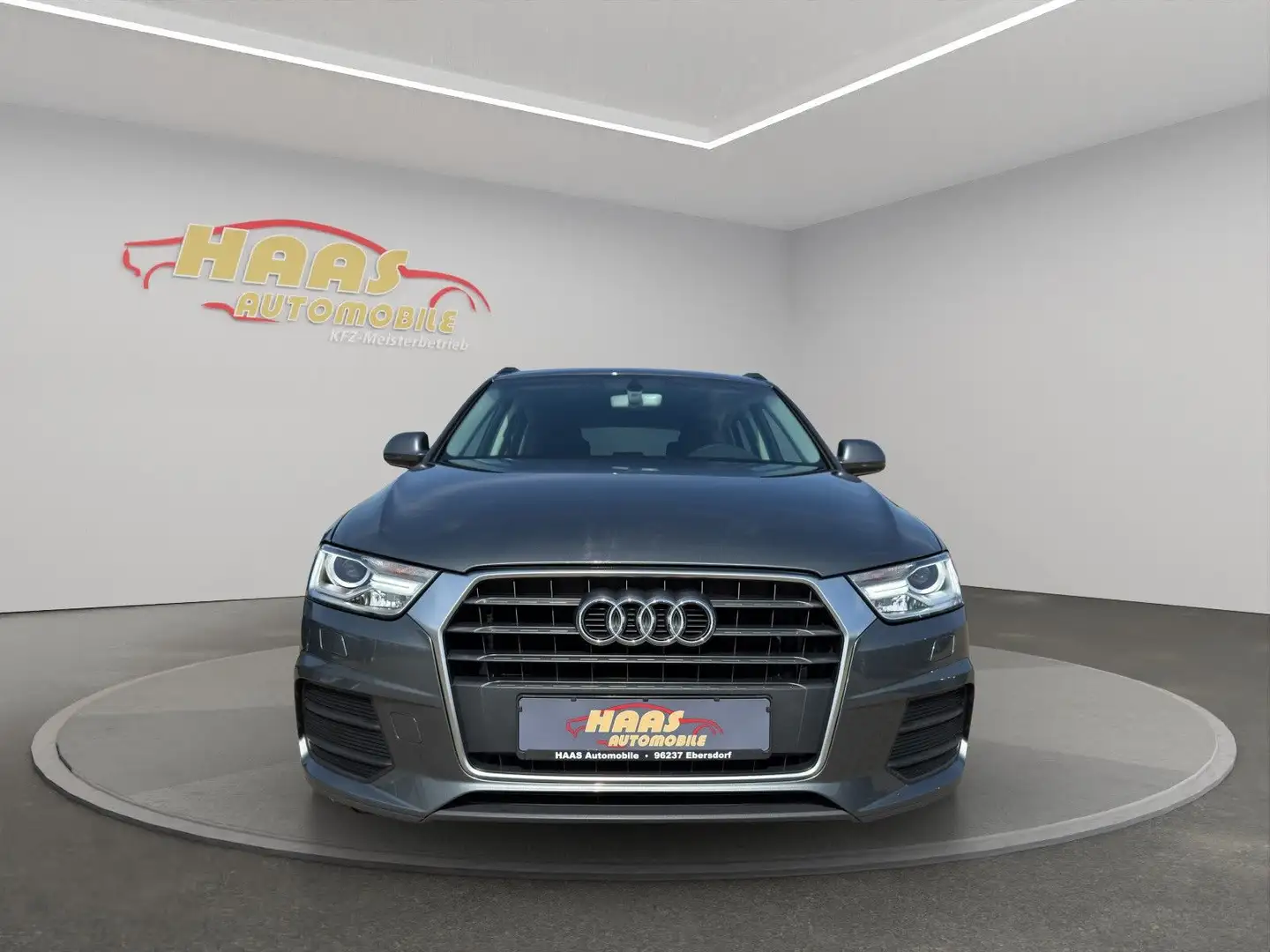 Audi Q3 *Tempomat*Xenon*aus 1.Hand* Grau - 2