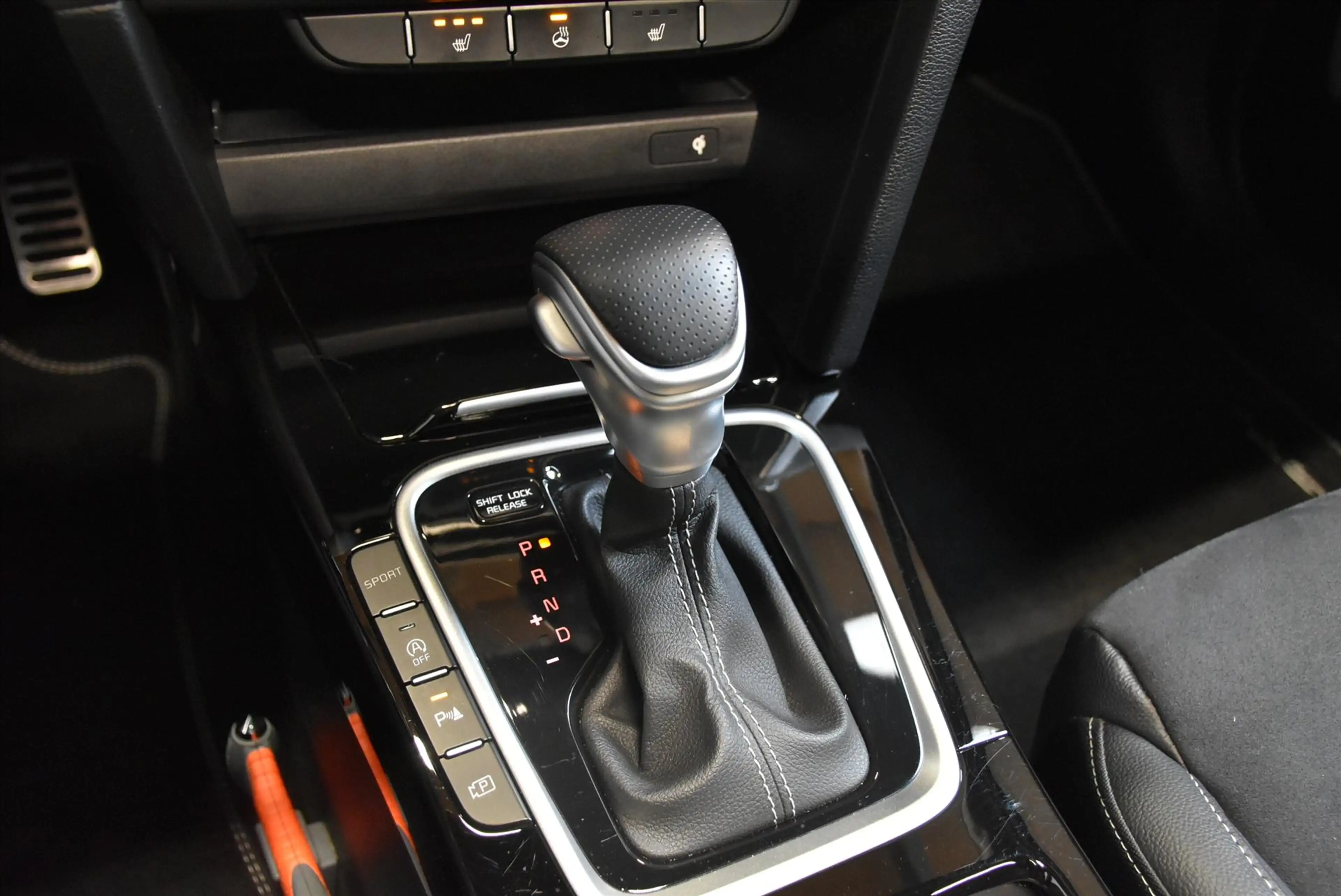 Kia ProCeed / pro_cee'd 1.5 T-GDi 140pk DCT7 GT-PlusLine PANO DAK — photo 21