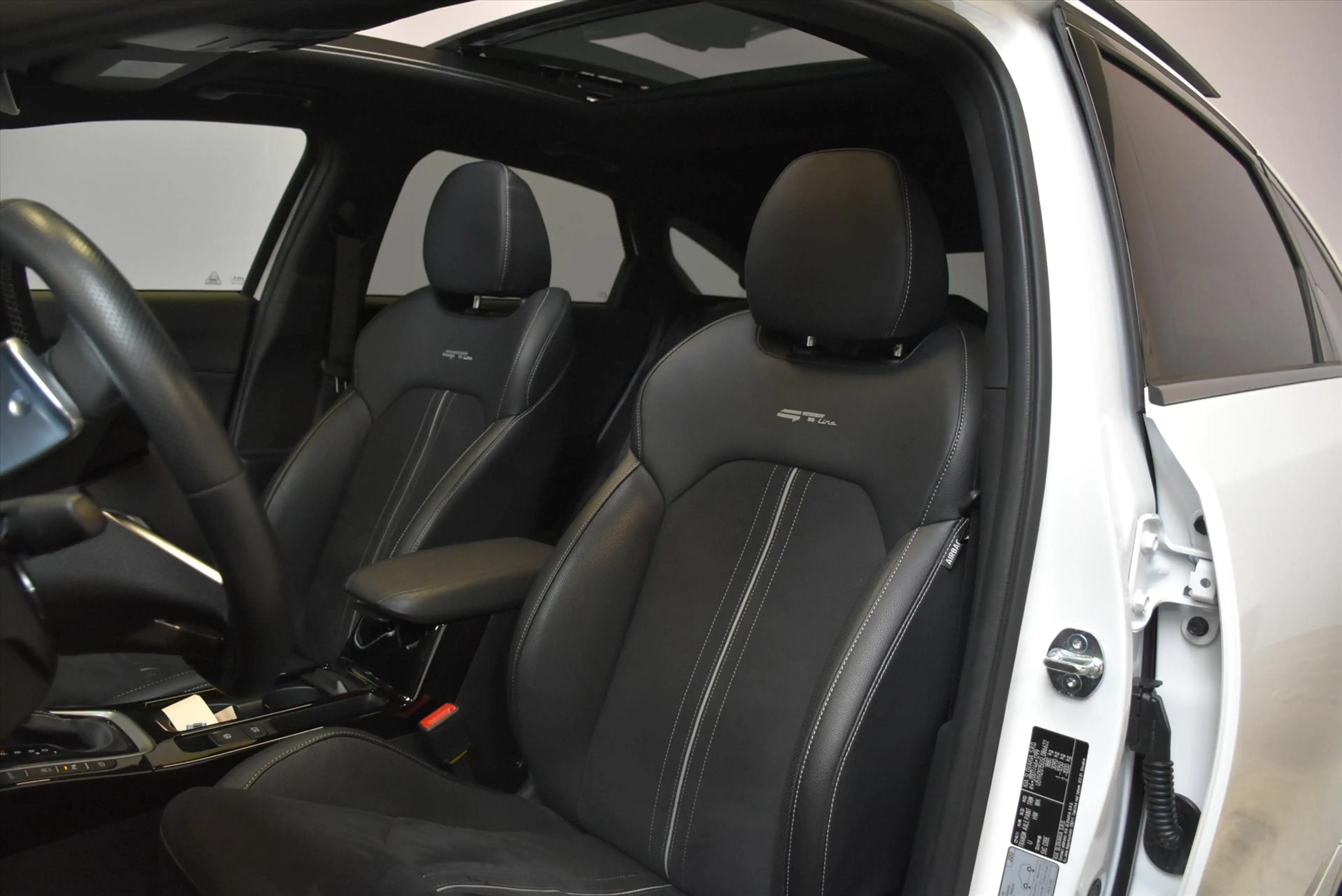 Kia ProCeed / pro_cee'd 1.5 T-GDi 140pk DCT7 GT-PlusLine PANO DAK — photo 16