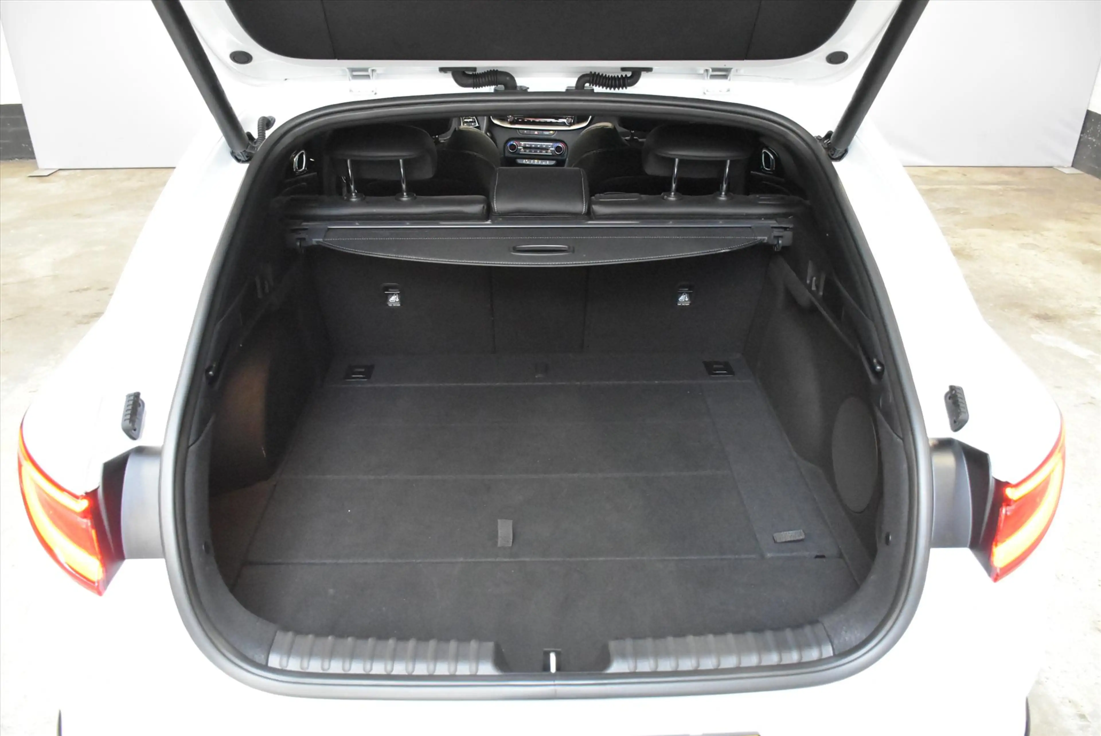 Kia ProCeed / pro_cee'd 1.5 T-GDi 140pk DCT7 GT-PlusLine PANO DAK — photo 9