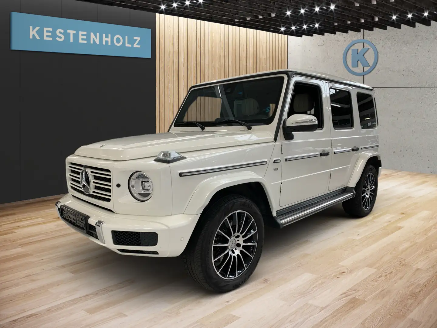 Mercedes-Benz G 500 G 500 *AMG**AHK*KAM*NAVI*DIST*SDACH*TEMPOMAT* Navi Weiß - 1
