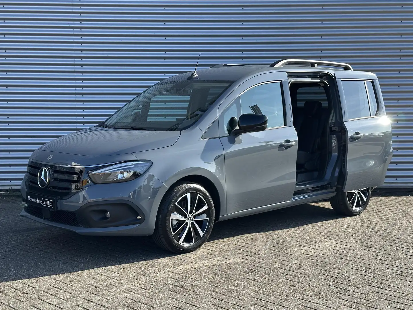 Mercedes-Benz EQT Tourer 200 Progressive Plus 289km wltp Nieuwprijs Szürke - 2