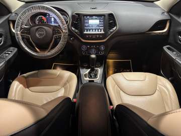 Cherokee 2.2 MJD 4WD 75th Anniversary Drive I