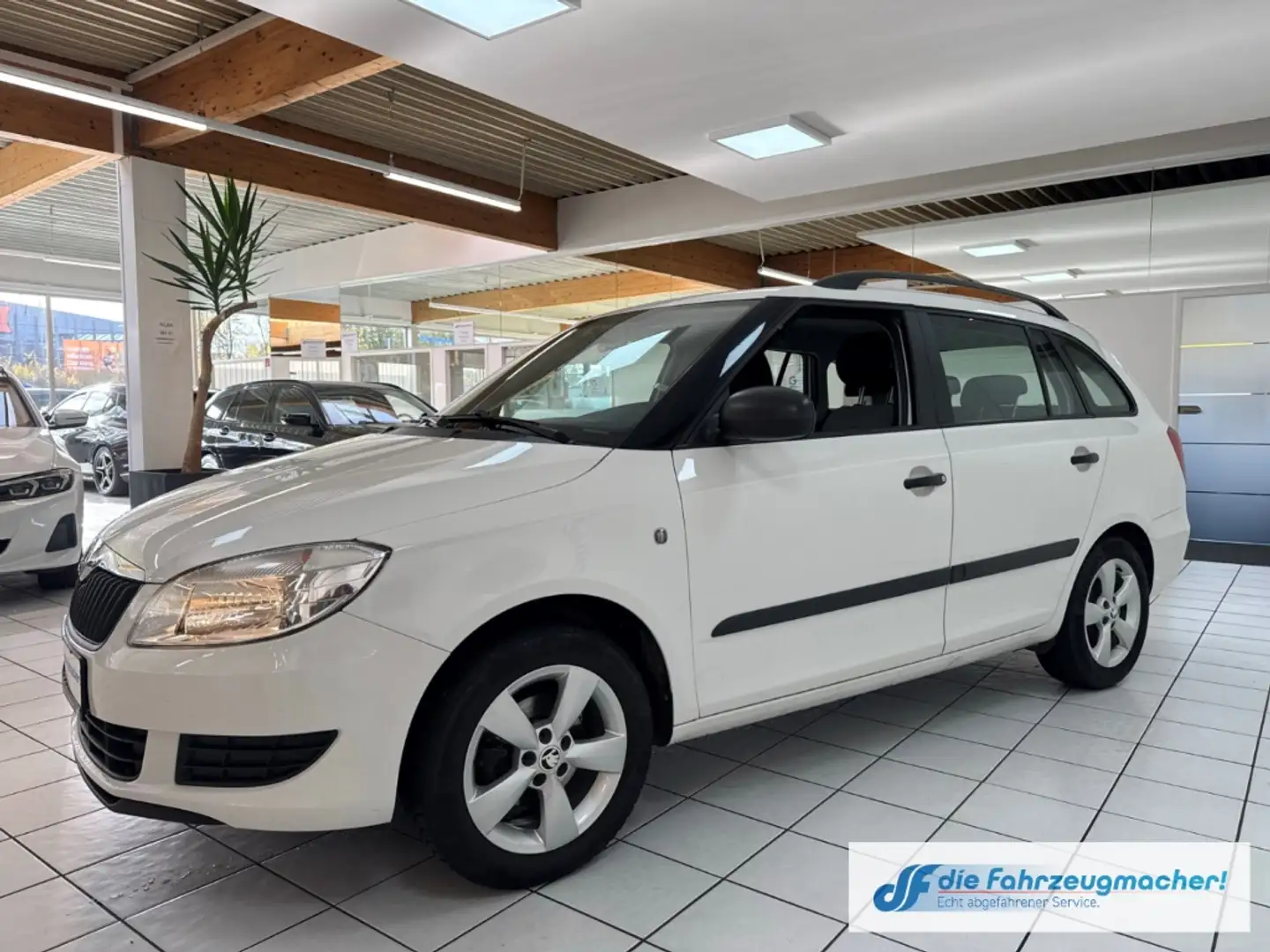 Skoda Fabia Combi Cool Edition GA Klima teilb.Rücksb MP3 CD eF Weiß - 2