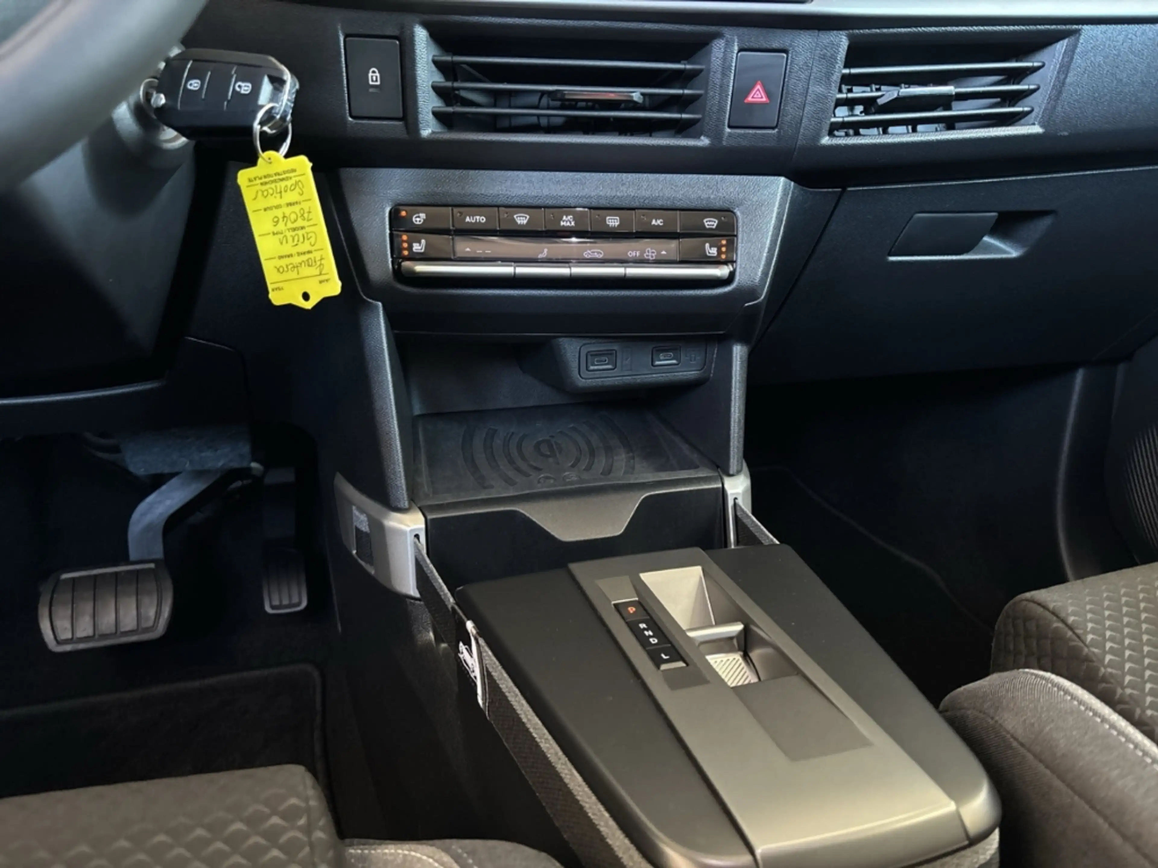 Opel Frontera GS 1.2 MHEV AT +Allwetter+TECH-Paket — photo 10