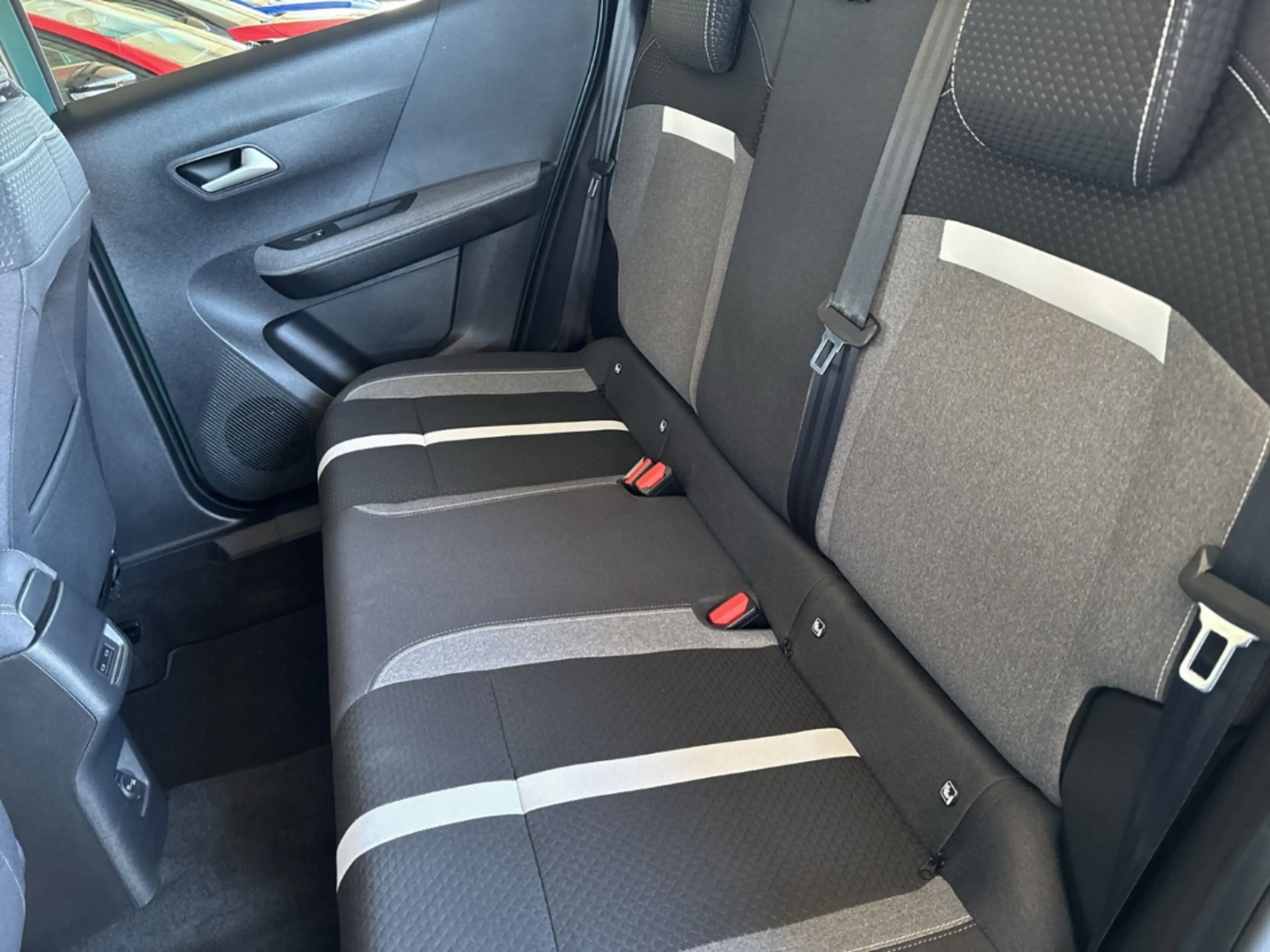 Opel Frontera GS 1.2 MHEV AT +Allwetter+TECH-Paket — photo 8