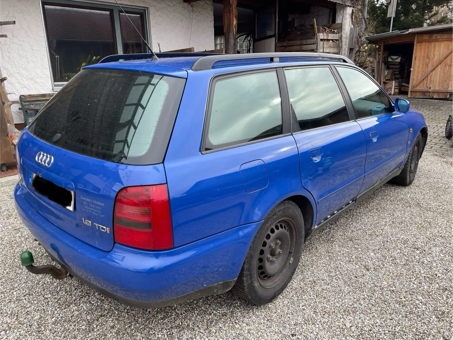 Audi A4 Avant 1.9 TDI Синій - 2