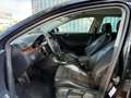 Volkswagen Passat Highline 1,9 TDI DPF Noir - thumbnail 9
