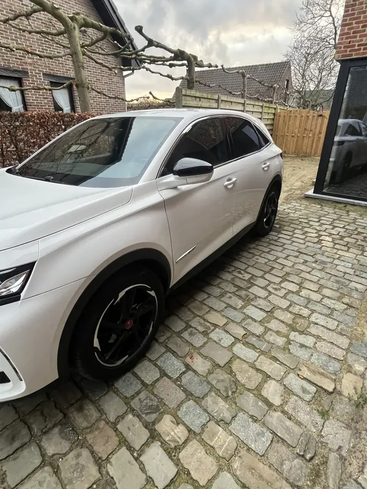 DS Automobiles DS 7 Crossback 2021