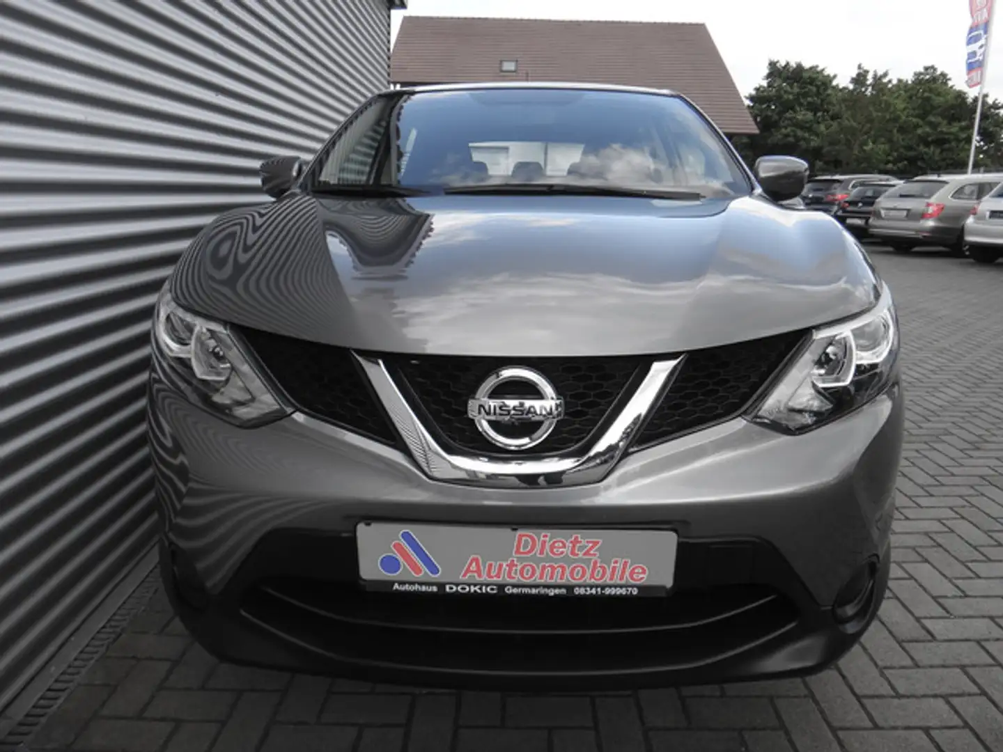 Nissan Qashqai 1.2 Visia Gerne Finanzierung +++ Nero - 2