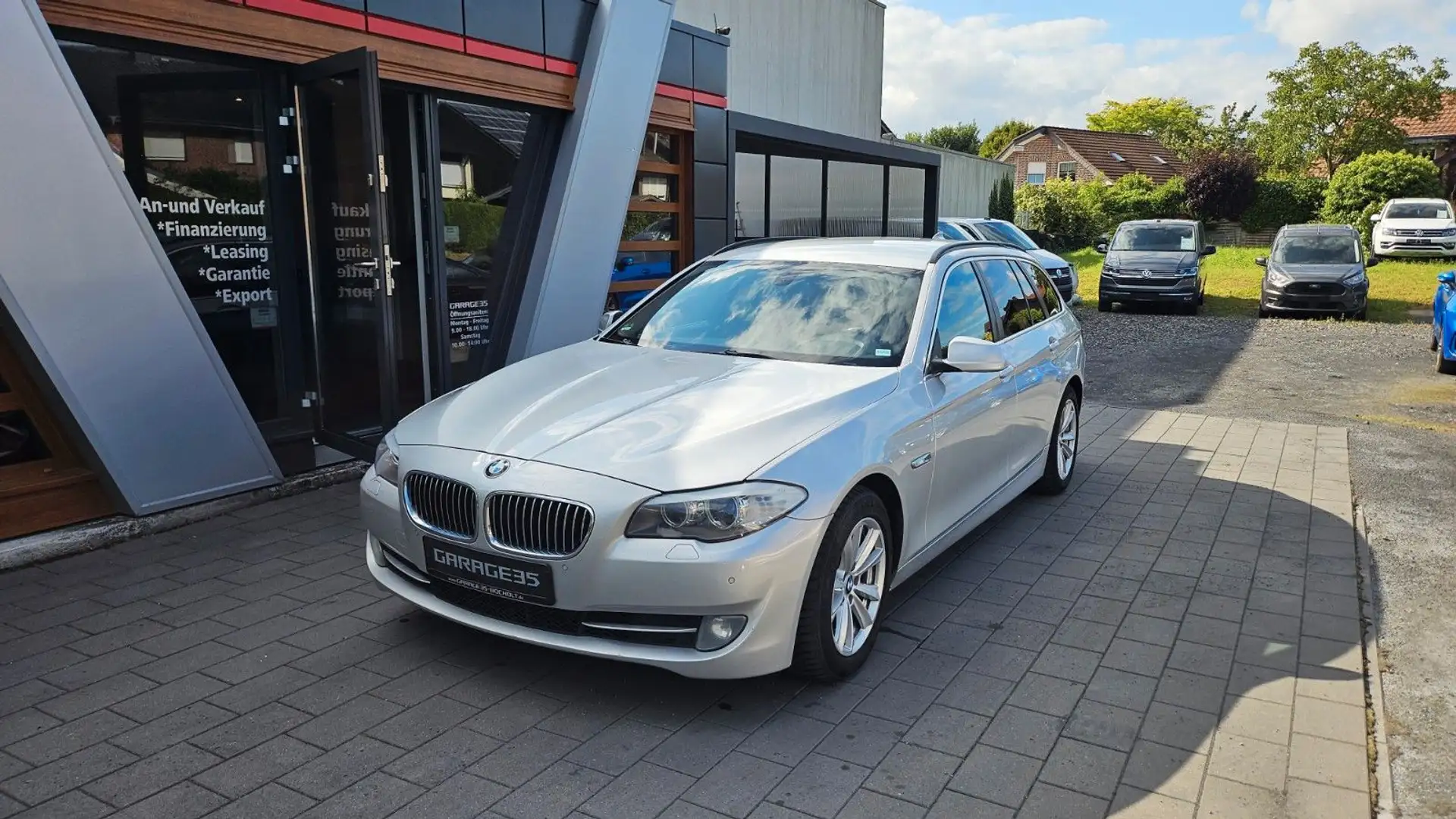 BMW 520 d Touring AUT./Bi-Xenon/Navi Prof/SHZ/ Leder Argent - 1