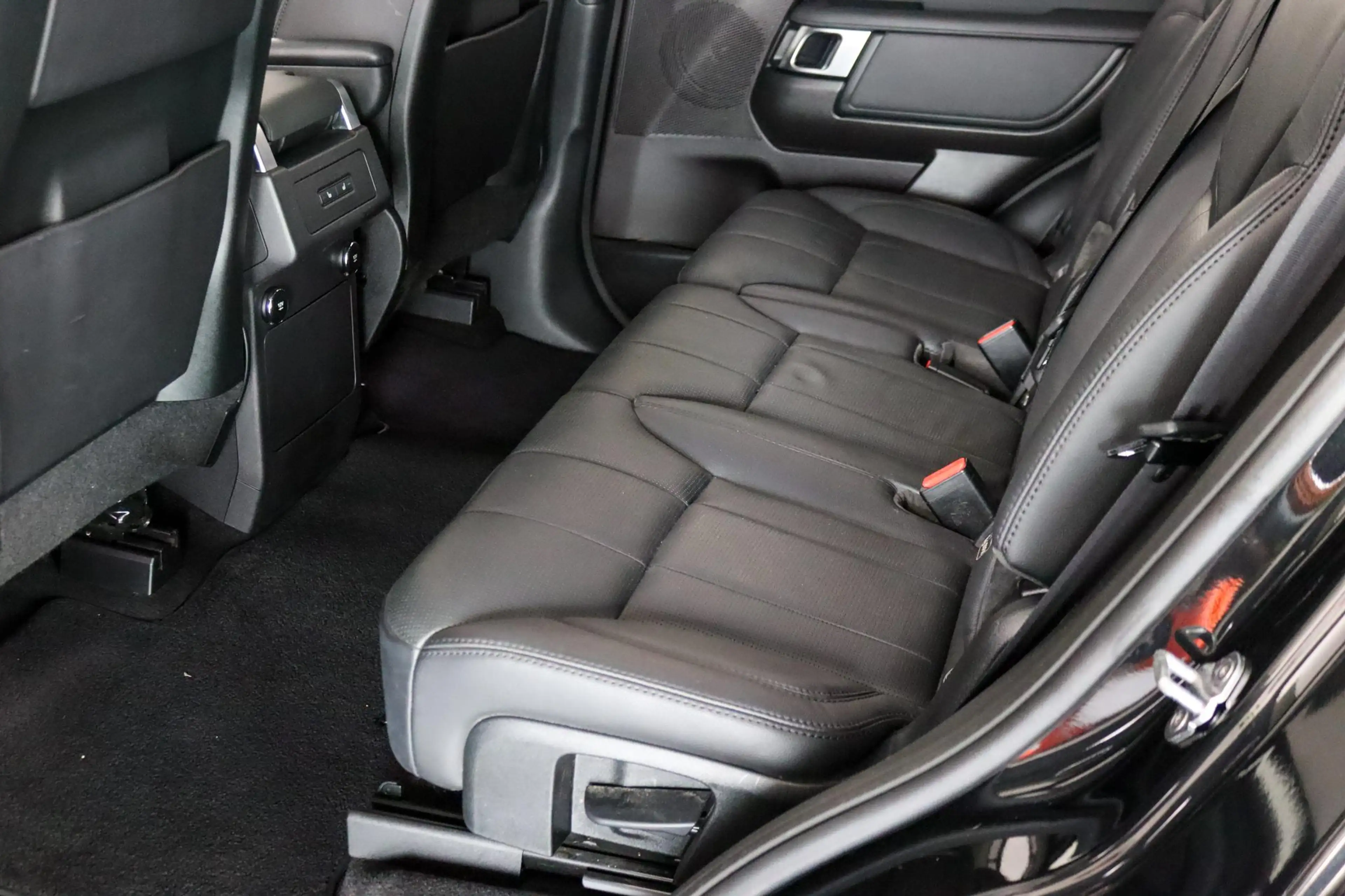 Land Rover Discovery 2.0 Si4 HSE 7-Persoons, Panoramadak, Luchtvering, — photo 12