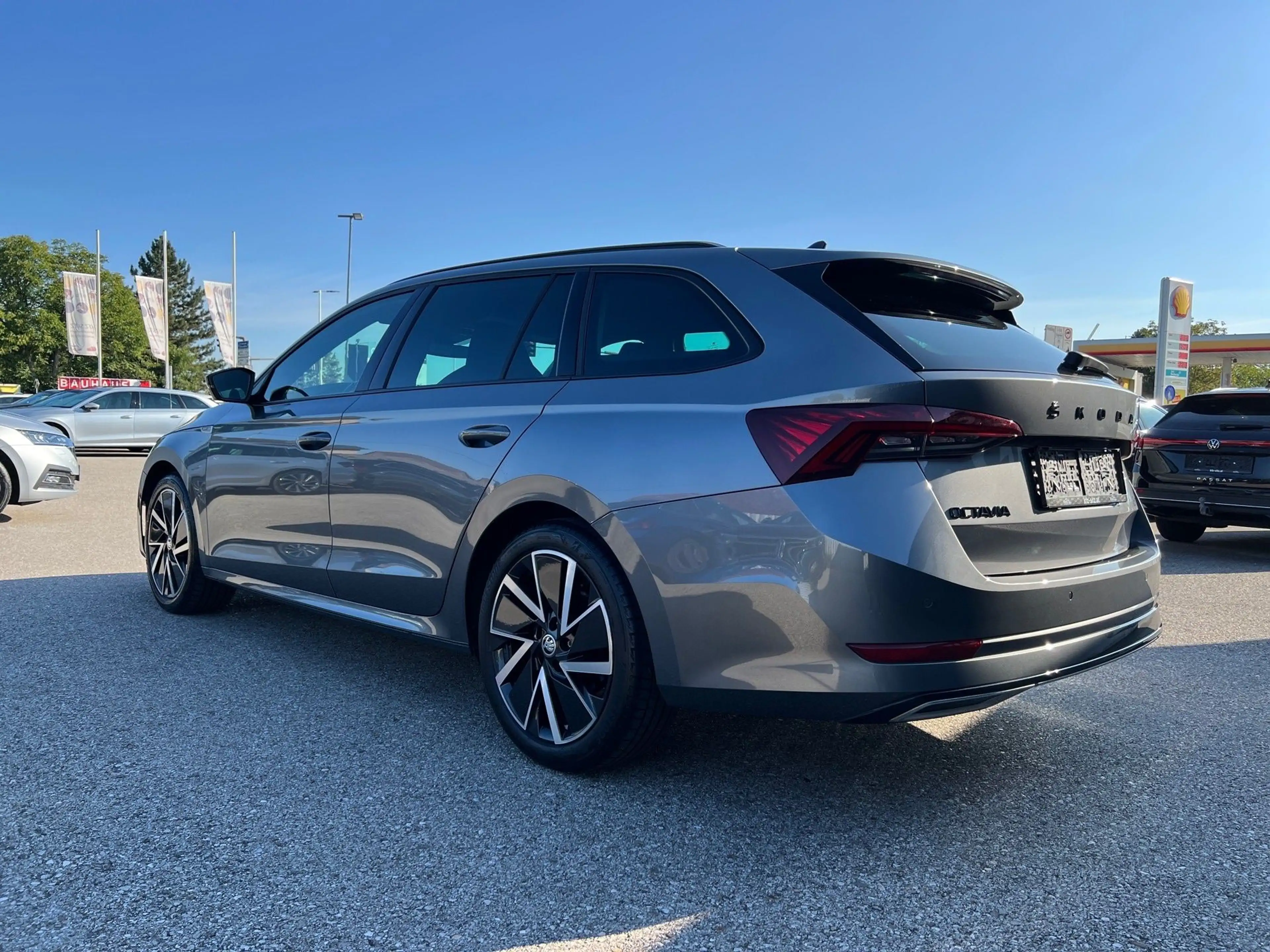 Skoda Octavia Combi 2,0 TDI Sportline DSG | NP: €45.400 — photo 5