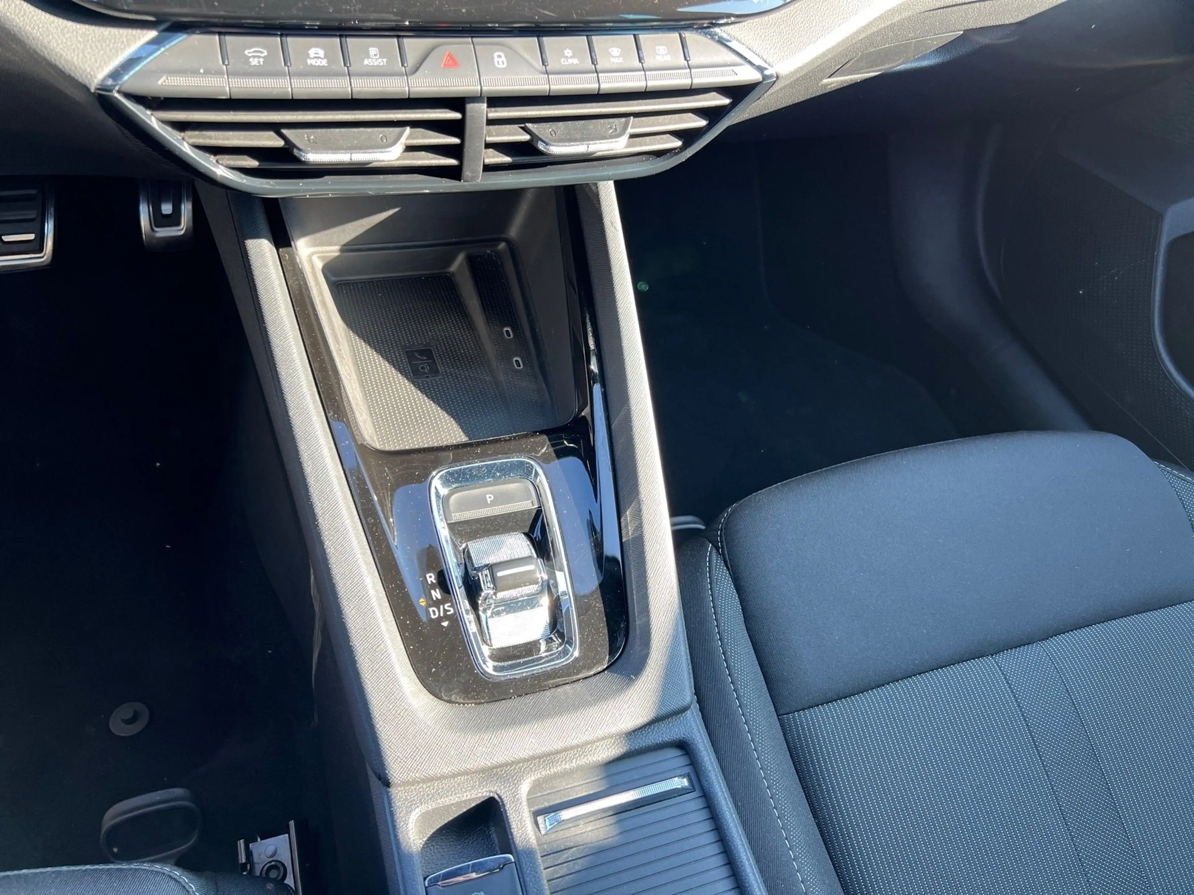 Skoda Octavia Combi 2,0 TDI Sportline DSG | NP: €45.400 — photo 30