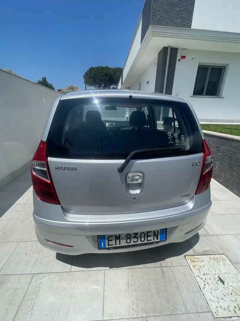 Hyundai i10 1.2 Sound Edition - 2