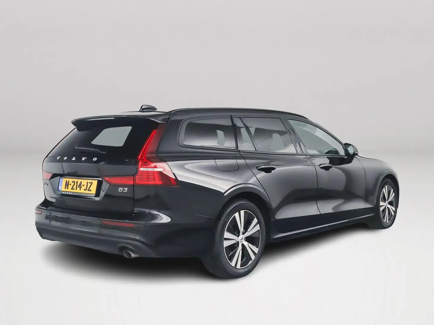 Volvo V60 B3 Aut. Momentum Advantage | Stoel- en stuurverwar Black - 2