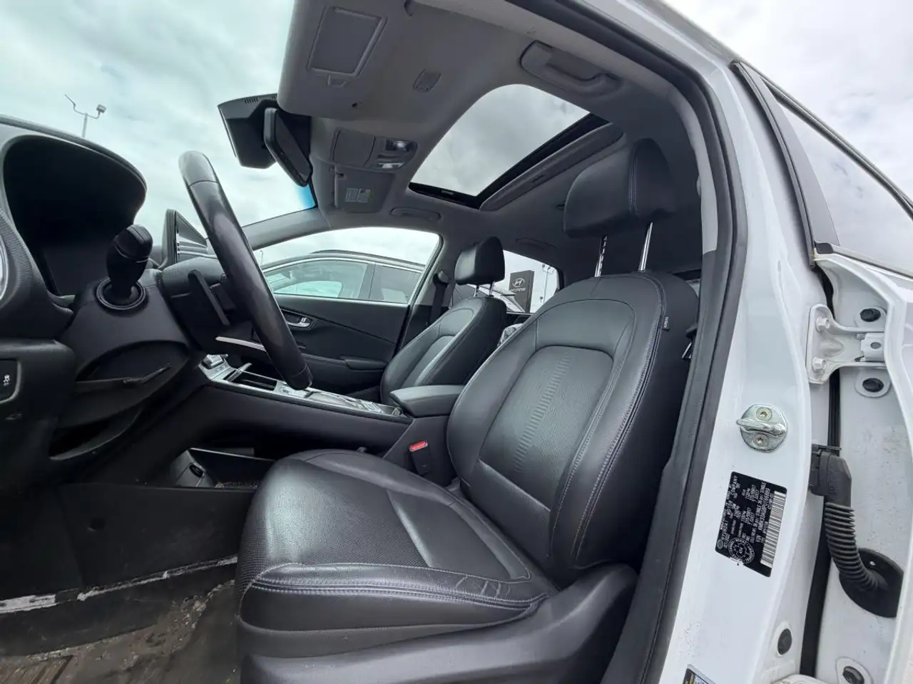 Hyundai KONA photo Hyundai KONA