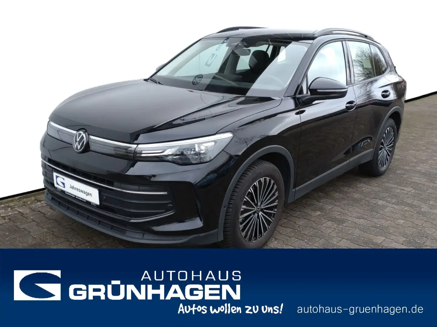 Volkswagen Tiguan Tiguan 2.0 TDI Life ACC-AHK-Navi-LED-HUD-SpurAss Zwart - 1