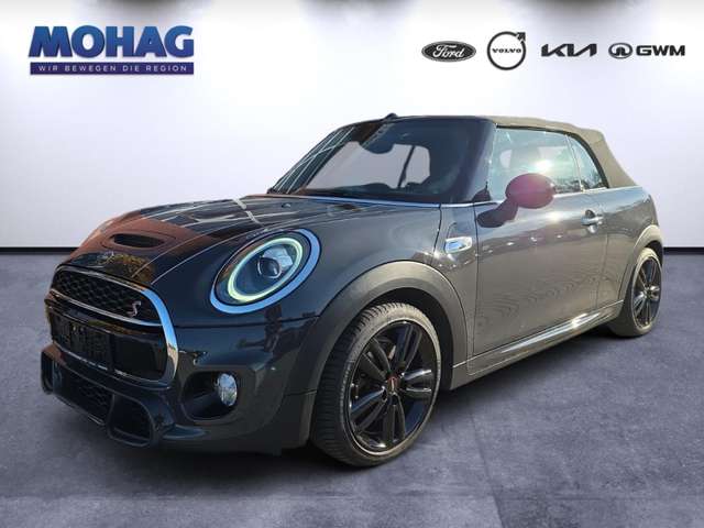 Imagine MINI Cooper S Cabrio John Cooper Works Austattungspaket