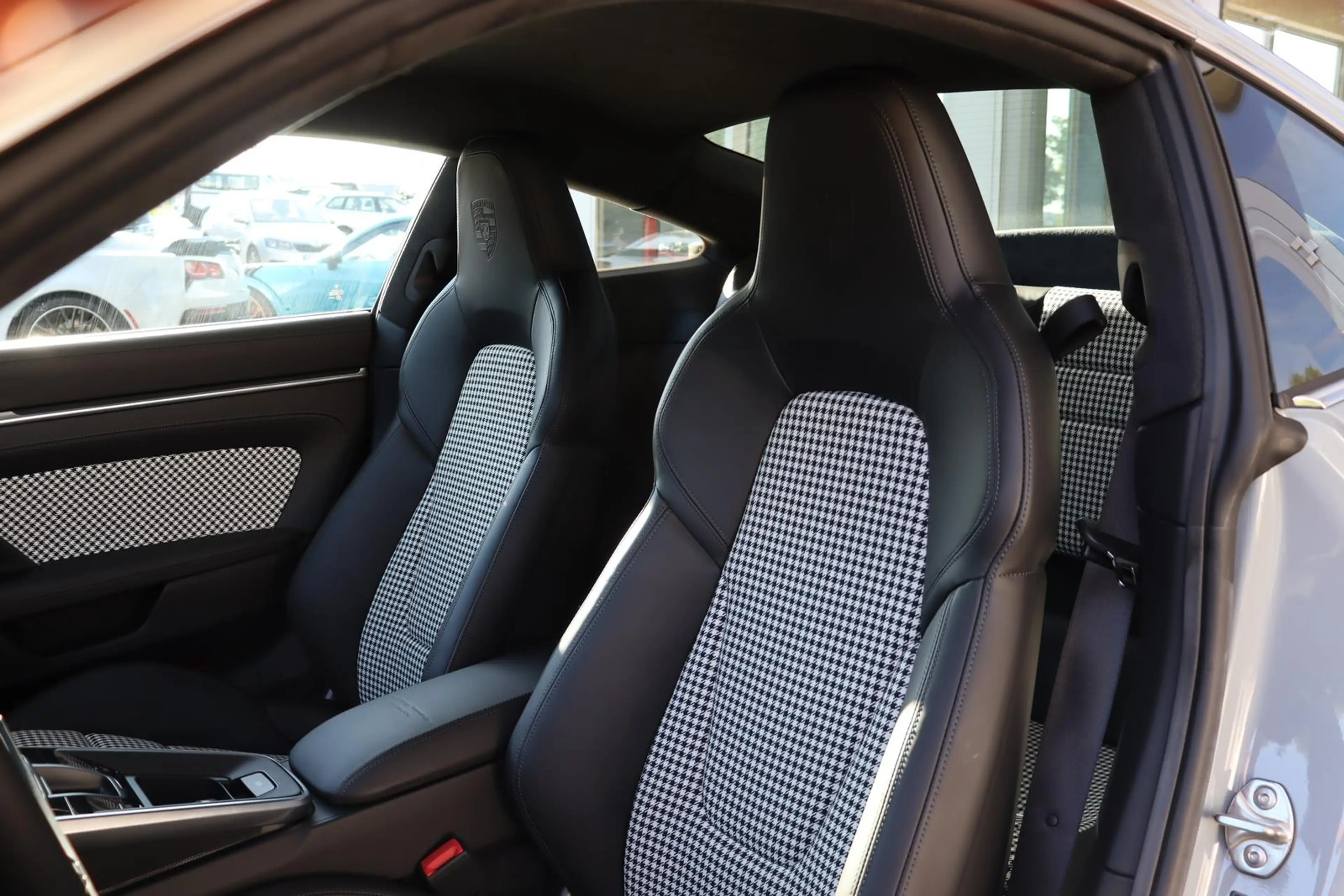 Porsche 992 911 Sport Classic /SportAbgas/SurroundView — photo 9