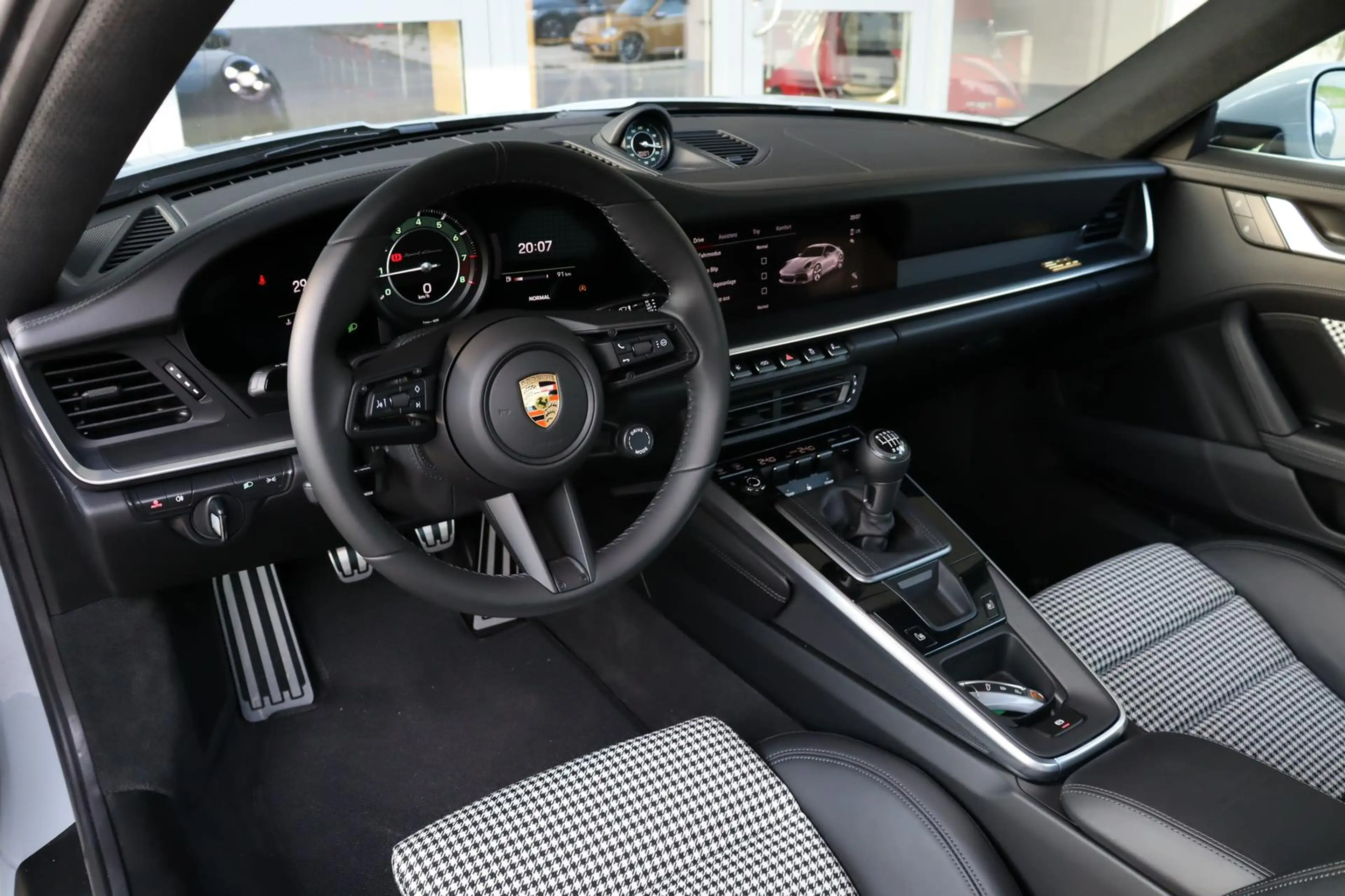 Porsche 992 911 Sport Classic /SportAbgas/SurroundView — photo 8