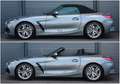 BMW Z4 sDrive30i M/HUD/APPLE/SHZ/LHZ/TOTW/KAMERA/R18 Grau - thumbnail 4