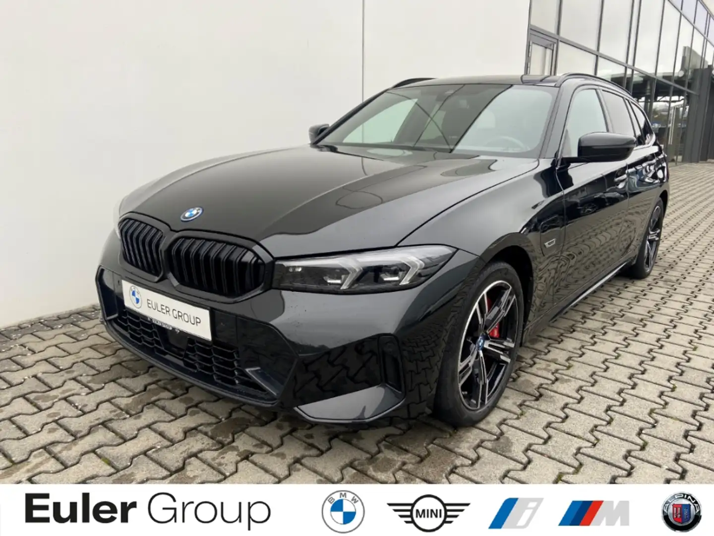 BMW 320 e Touring M-Sport Sportpaket Navi Digitales Cockpi Schwarz - 1