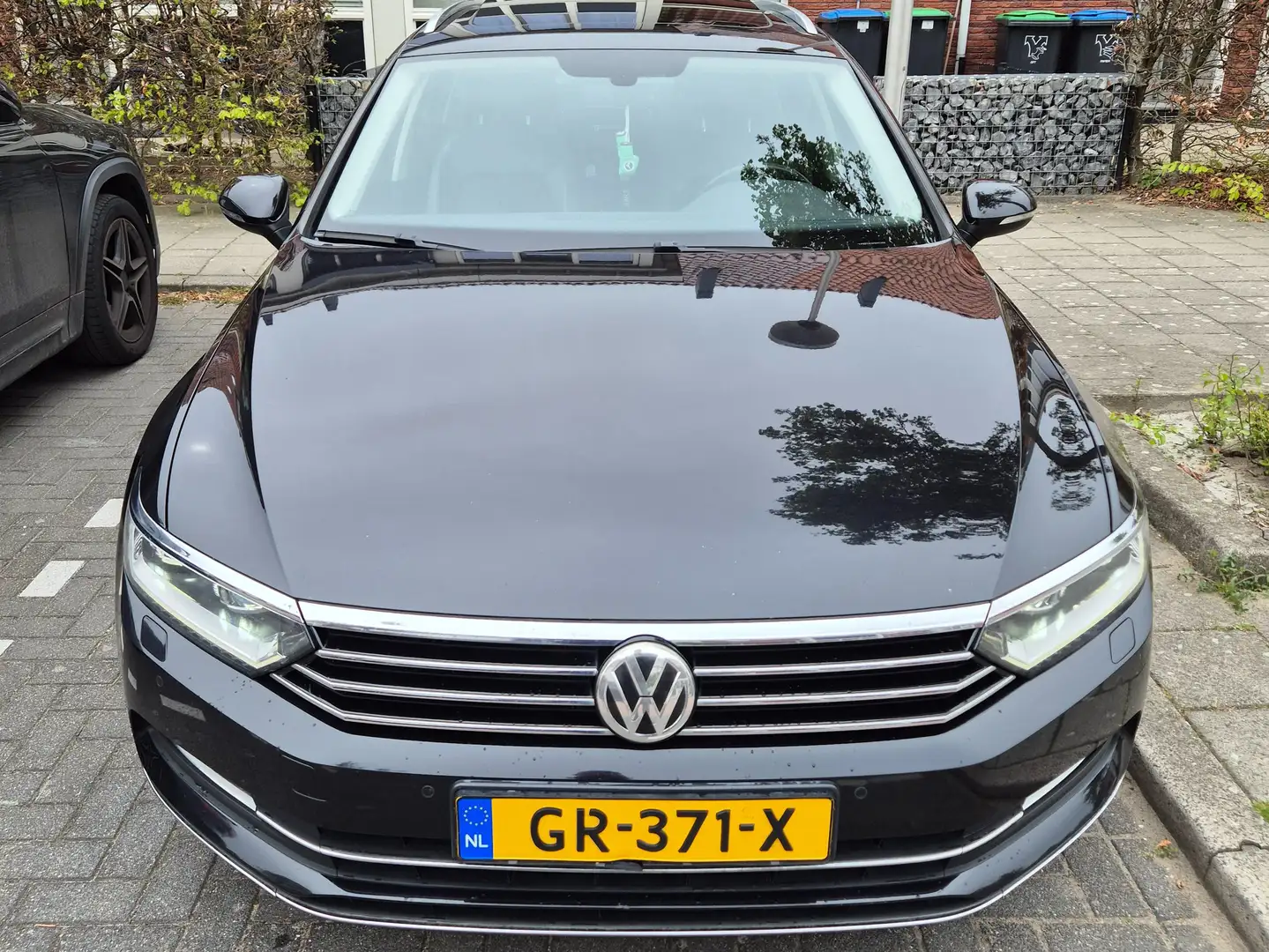 Volkswagen Passat Passat 1.6 TDI Highline Zwart - 1