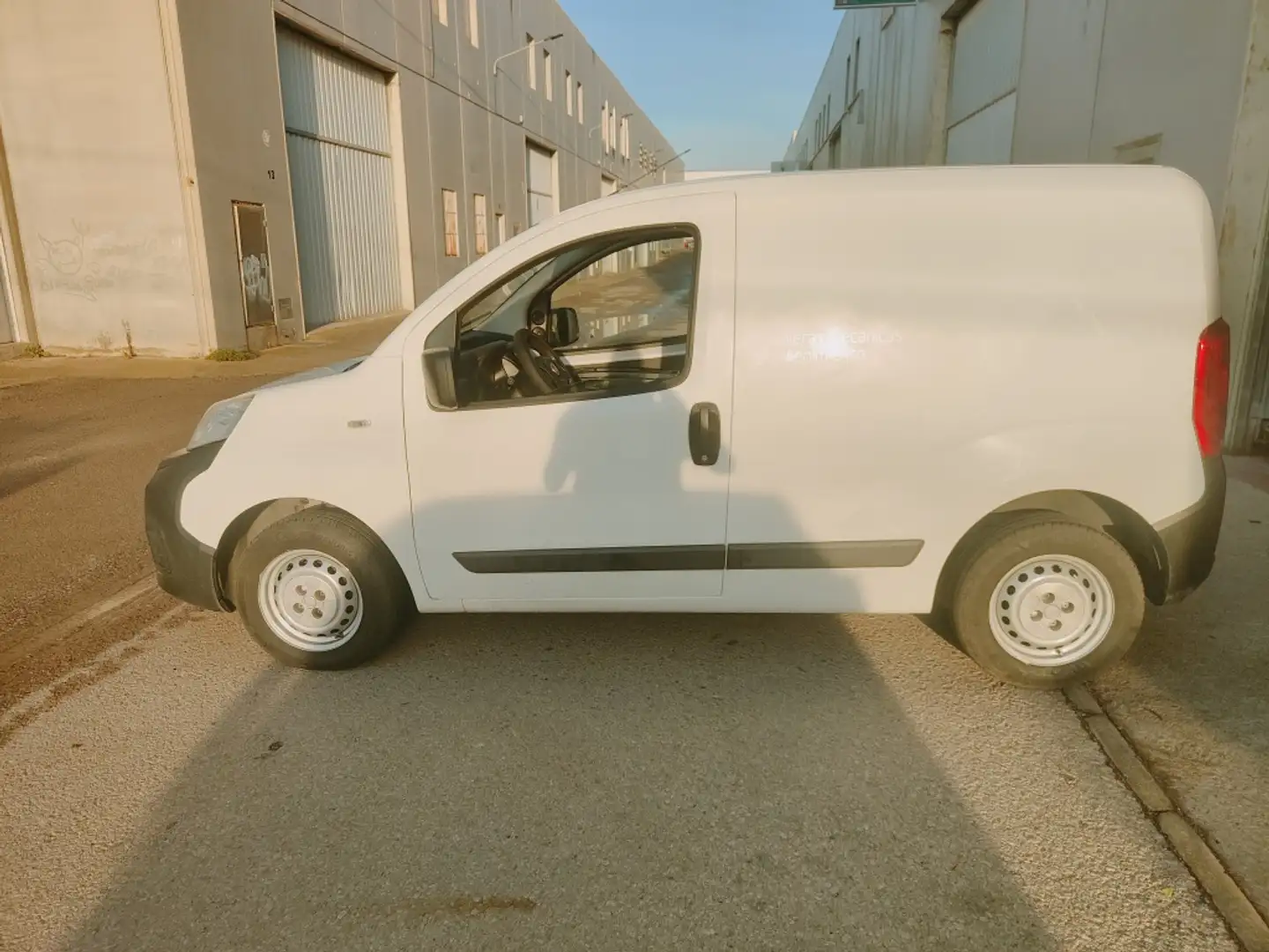 Fiat Fiorino Comercial Cargo 1.3Mjt Base 60kW Blanco - 1