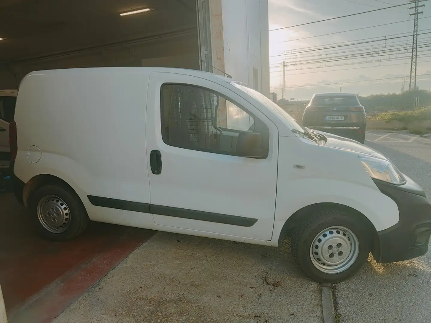 Fiat Fiorino Comercial Cargo 1.3Mjt Base 60kW Blanco - 2