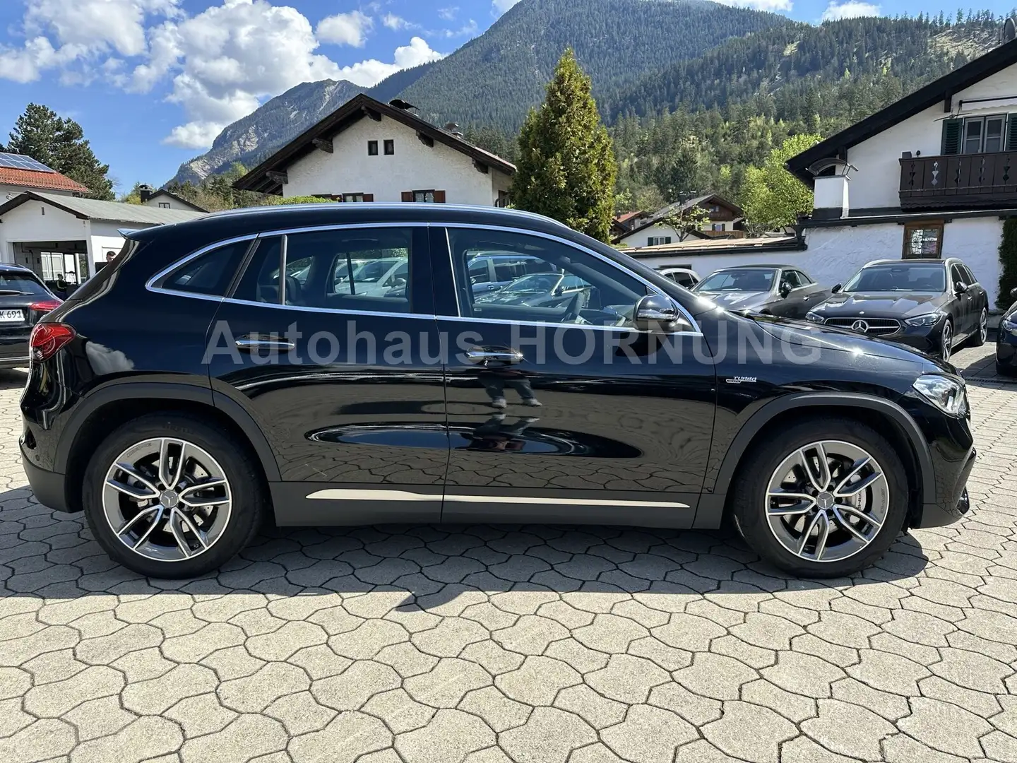 Mercedes-Benz GLA 35 AMG GLA35 4M AMG STDHZG FAP PANOSD MBEAM AHK SIKLIMA Чорний - 2