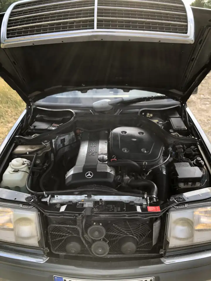 Mercedes-Benz E 300 TE-24, foto 5