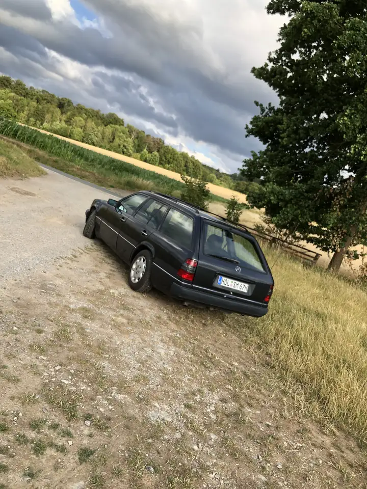 Mercedes-Benz E 300 TE-24, foto 3