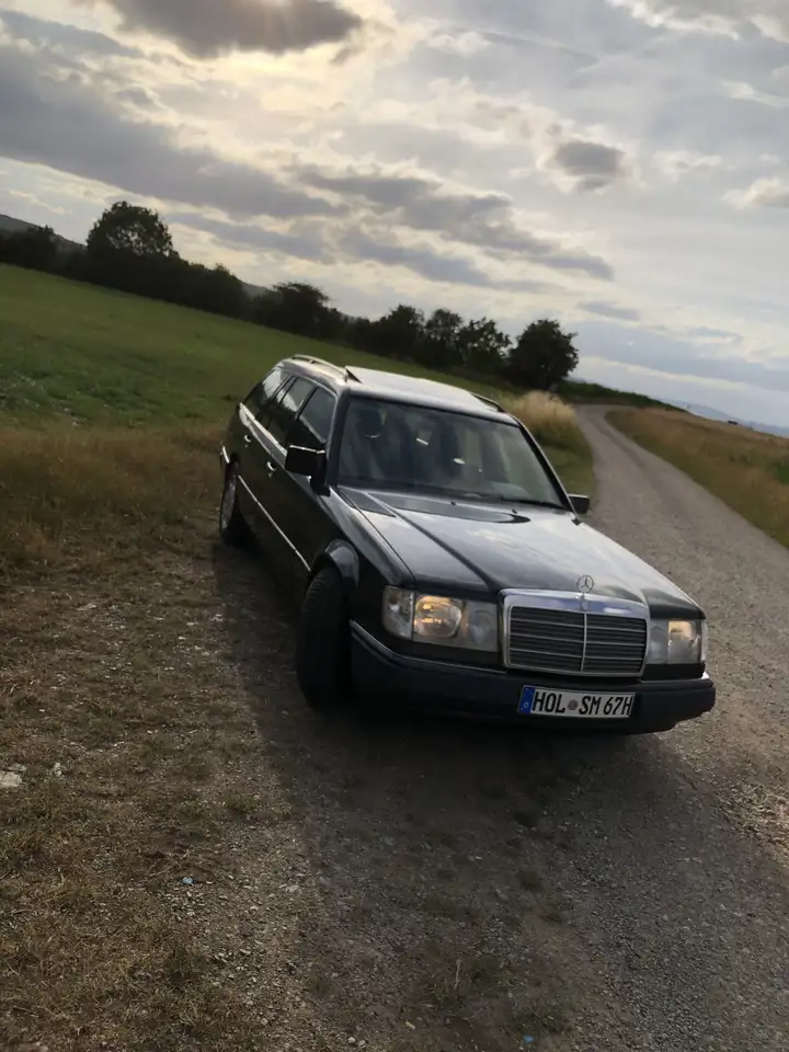 Mercedes-Benz E 300 TE-24, foto 2