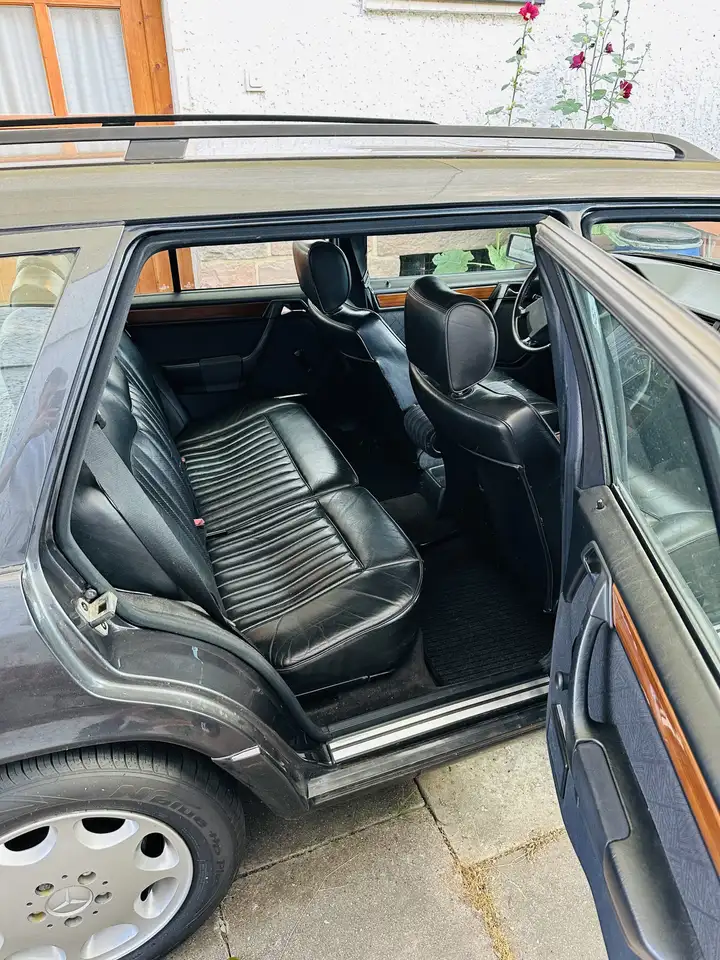 Mercedes-Benz E 300 TE-24, foto 9