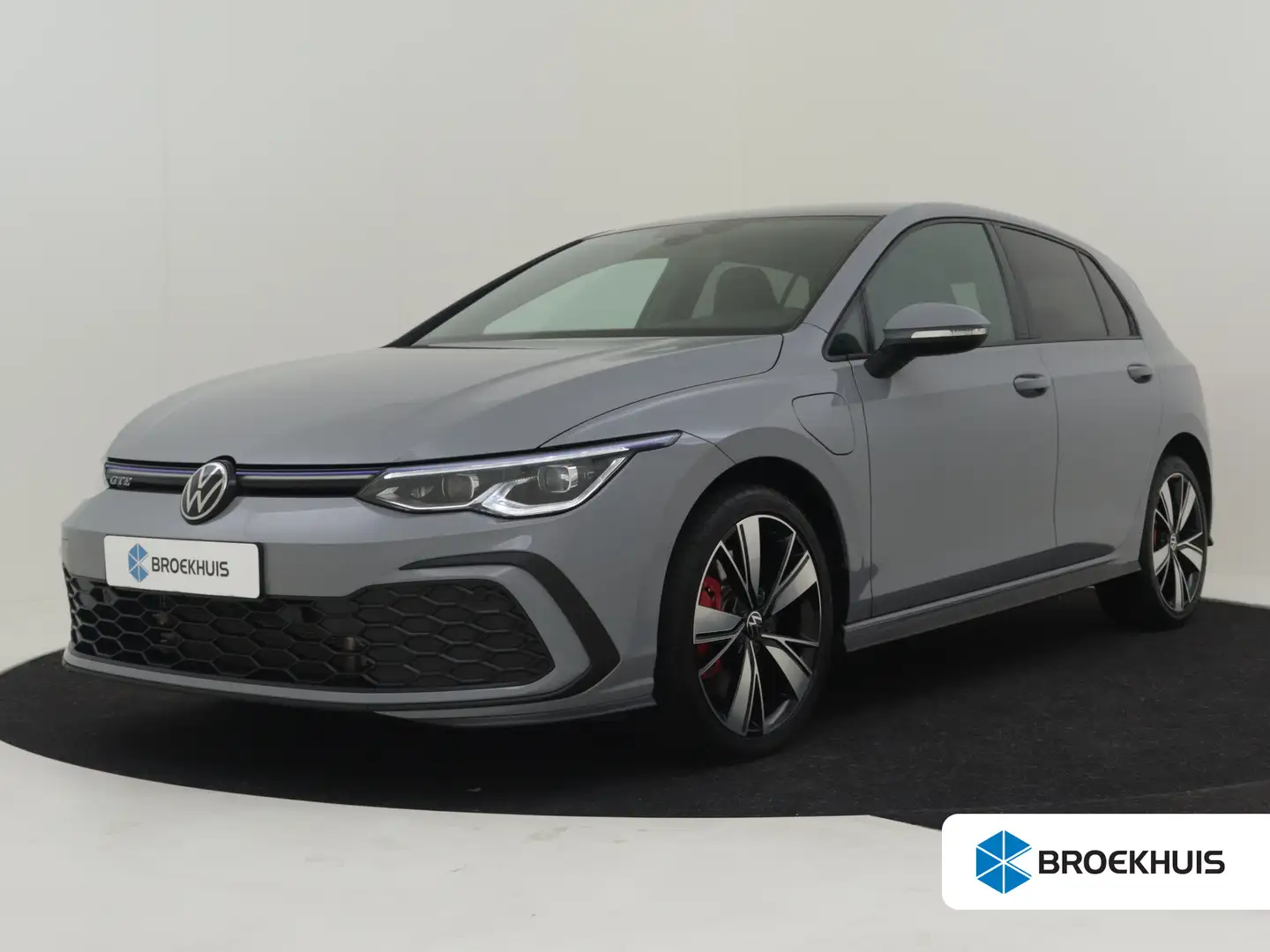 Volkswagen Golf GTE 1.4 eHybrid 245pk | Adaptief cruise control | Navi Grijs - 1