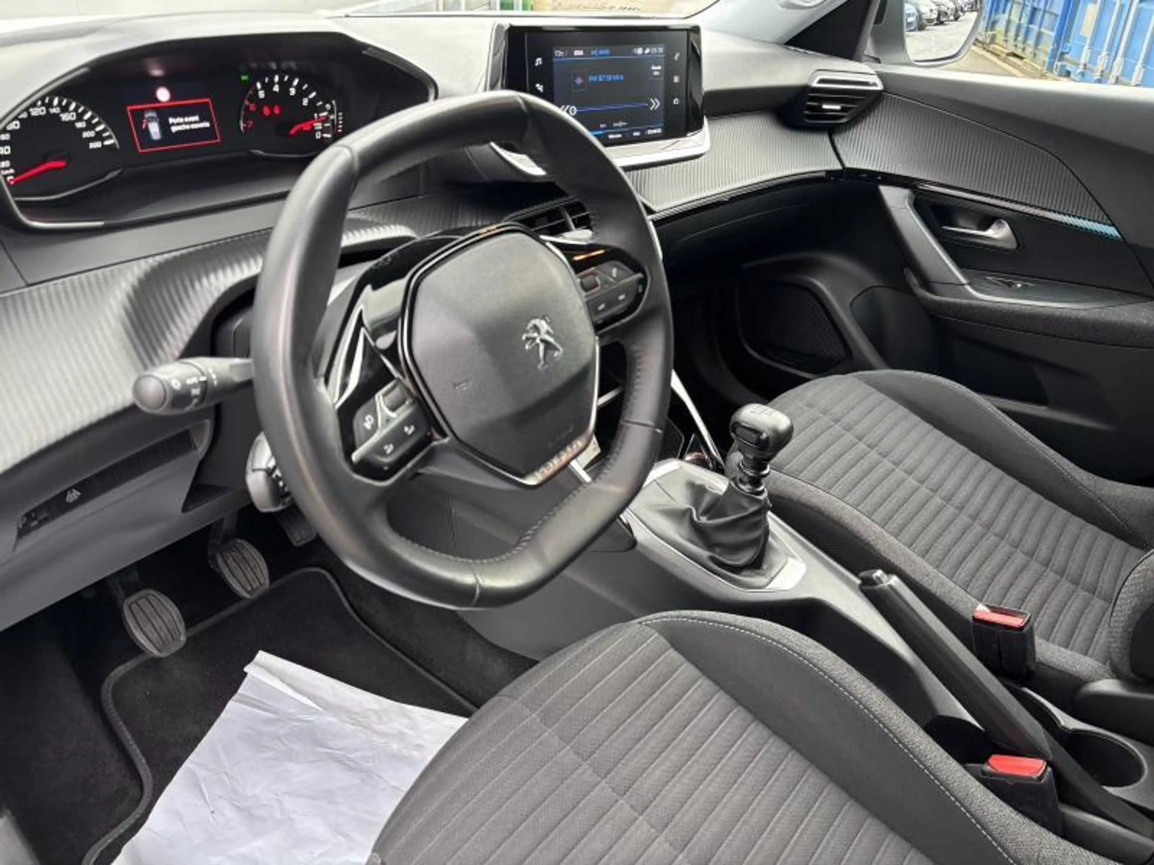 Peugeot 2008 Style — photo 5