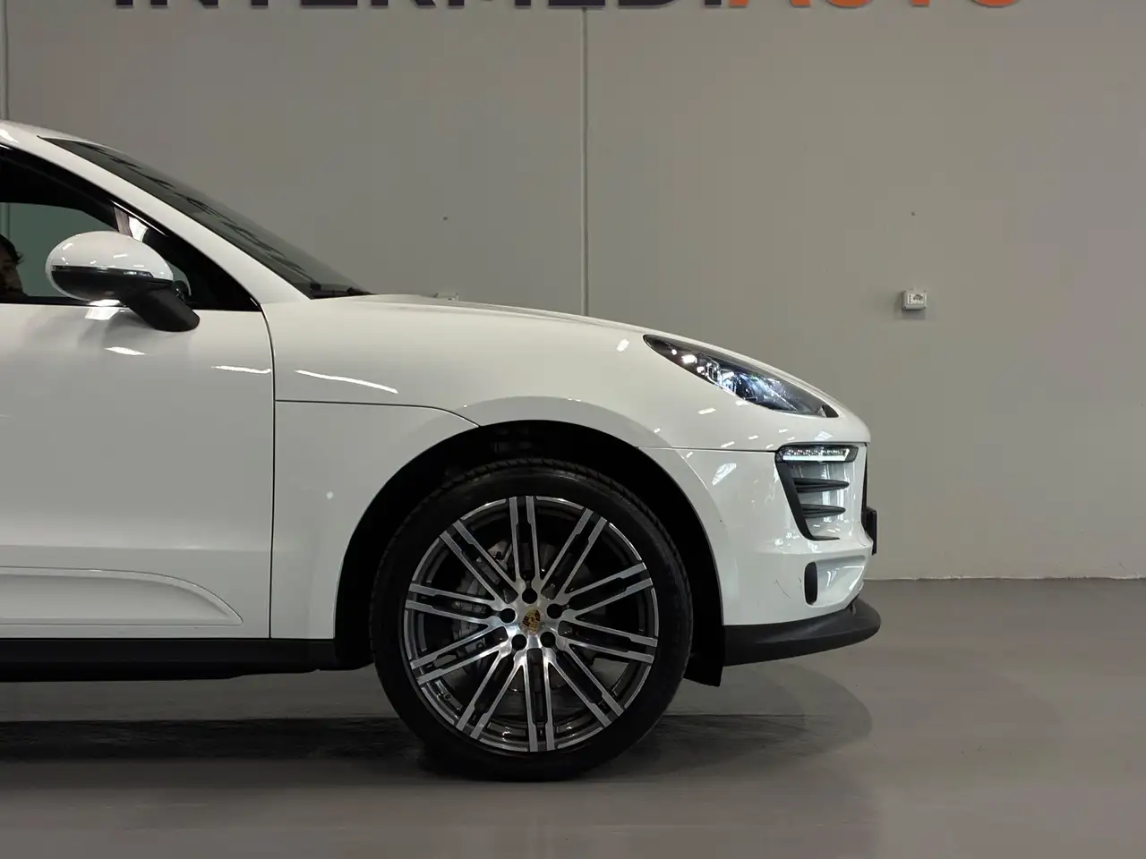Porsche Macan — photo 18 sur 22