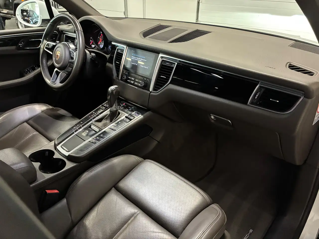 Porsche Macan — photo 11 sur 22