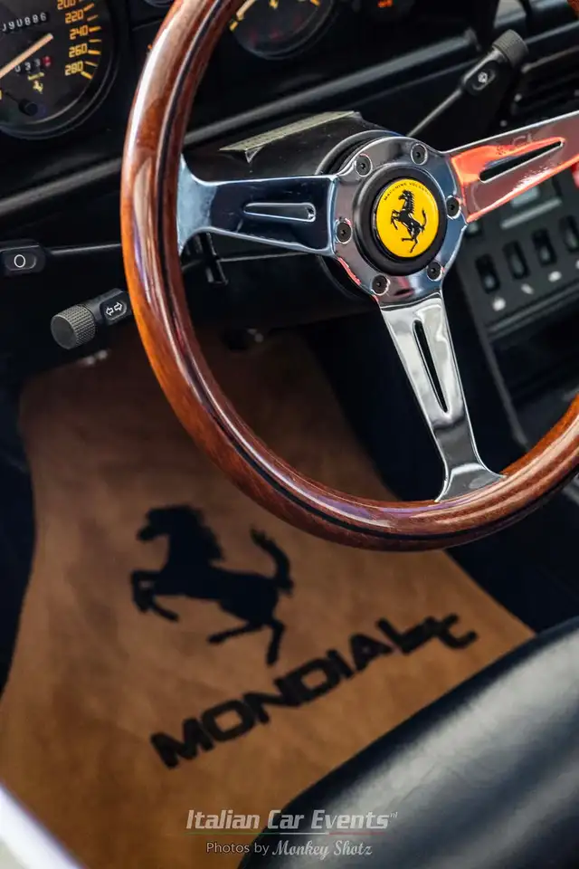 Ferrari Mondial 3.4 T Coupé - 320 pk, foto 3