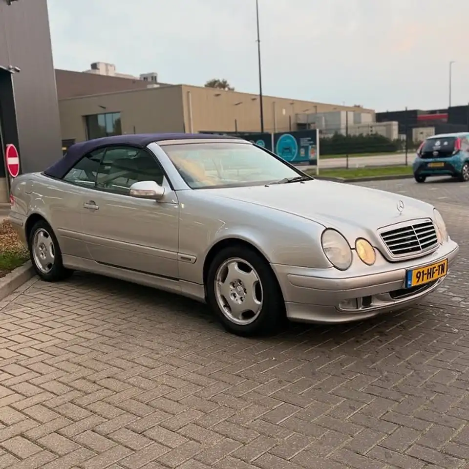 Mercedes-Benz CLK 320 Elegance, foto 7