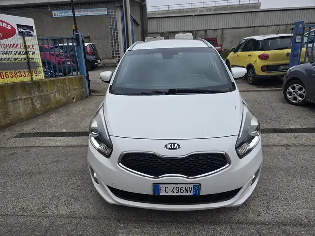 Kia Carens