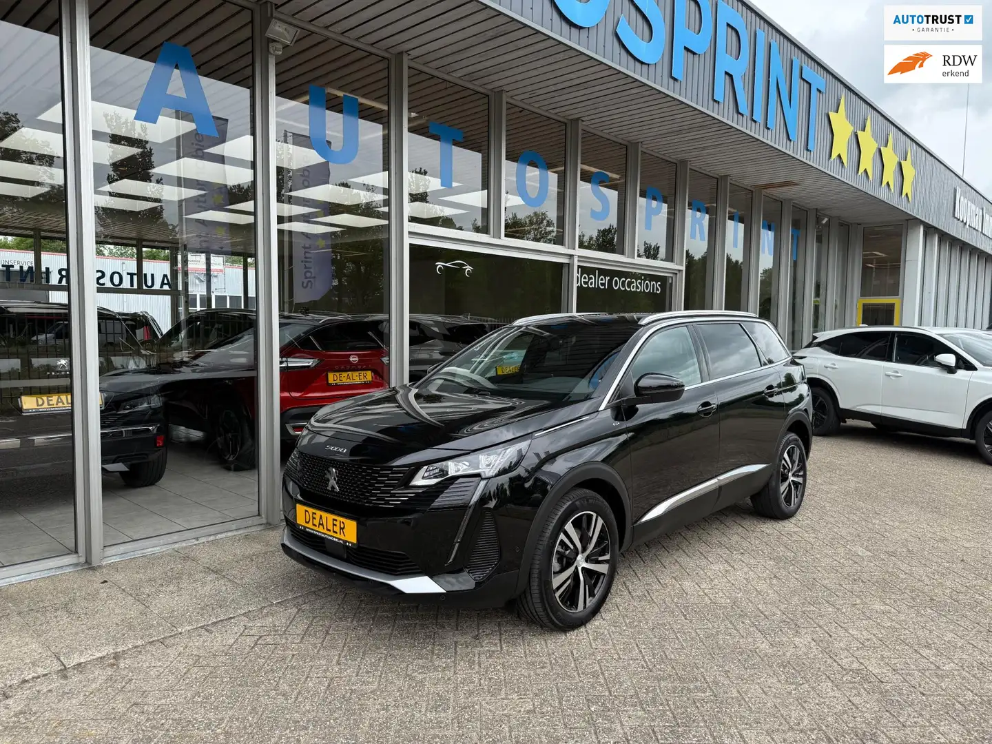 Peugeot 5008 1.2 PureTech GT Line P7 131PK / NAVIGATIE / ACHTER Чёрный - 1