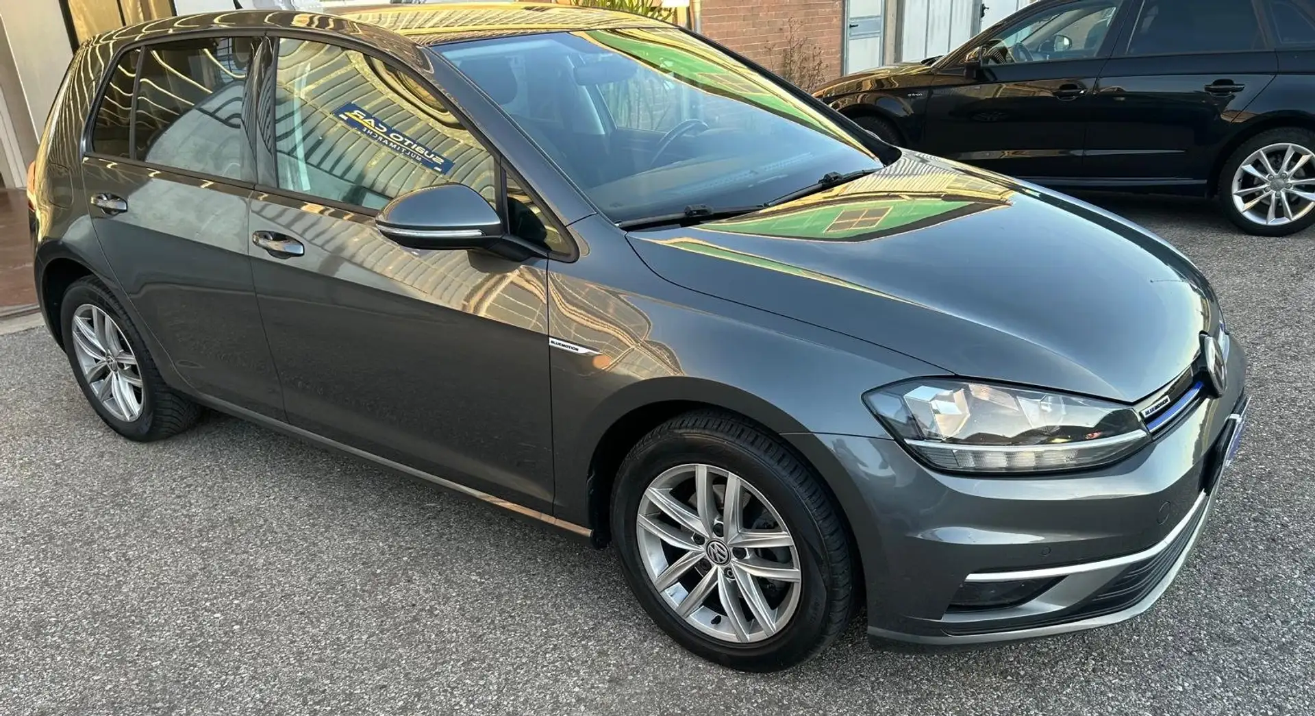 Volkswagen Golf Golf 5p 1.4 tgi Executive 110cv dsg Szürke - 2
