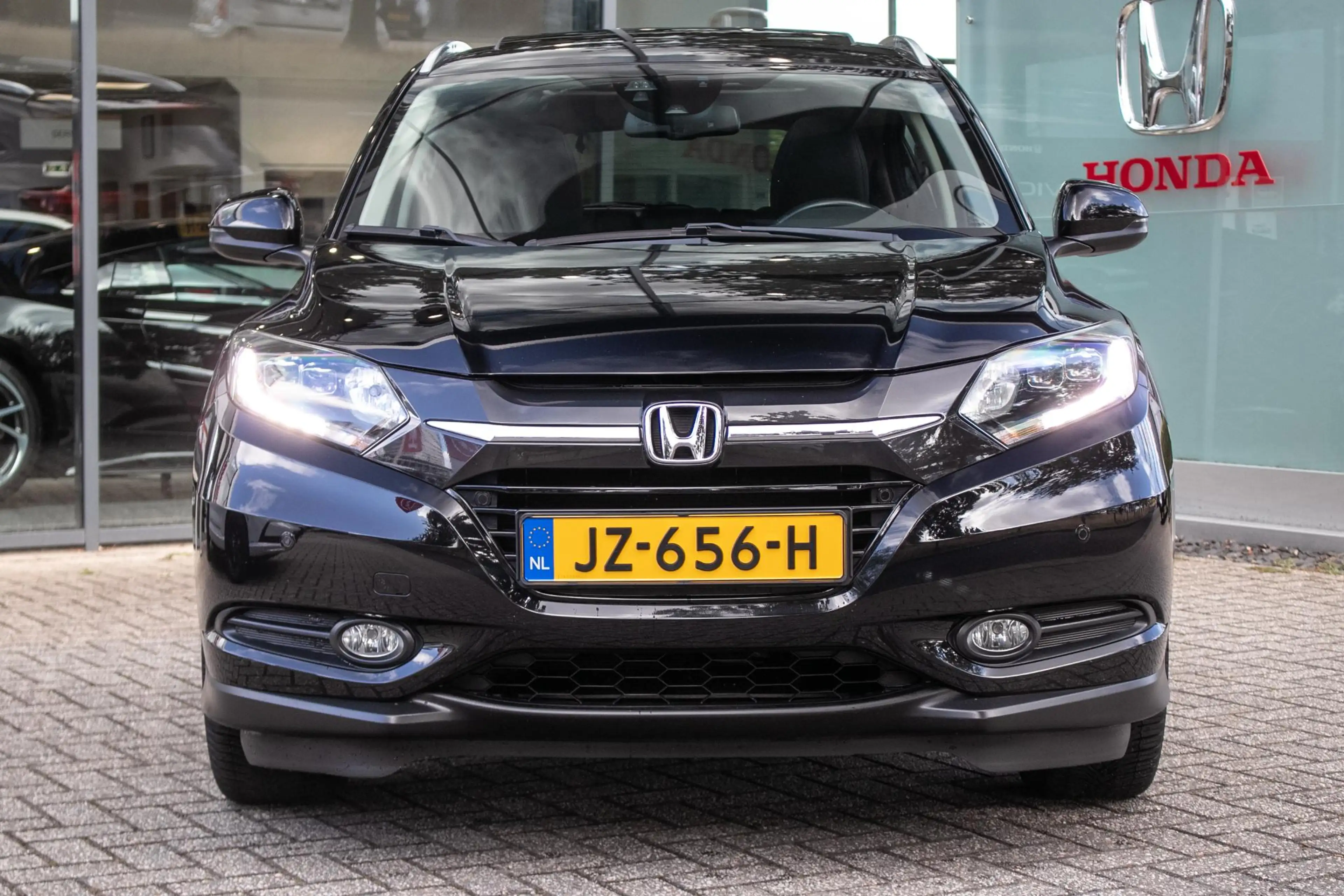 Honda HR-V 1.5 i-VTEC Executive - Dealer onderhouden | Navi | — photo 12