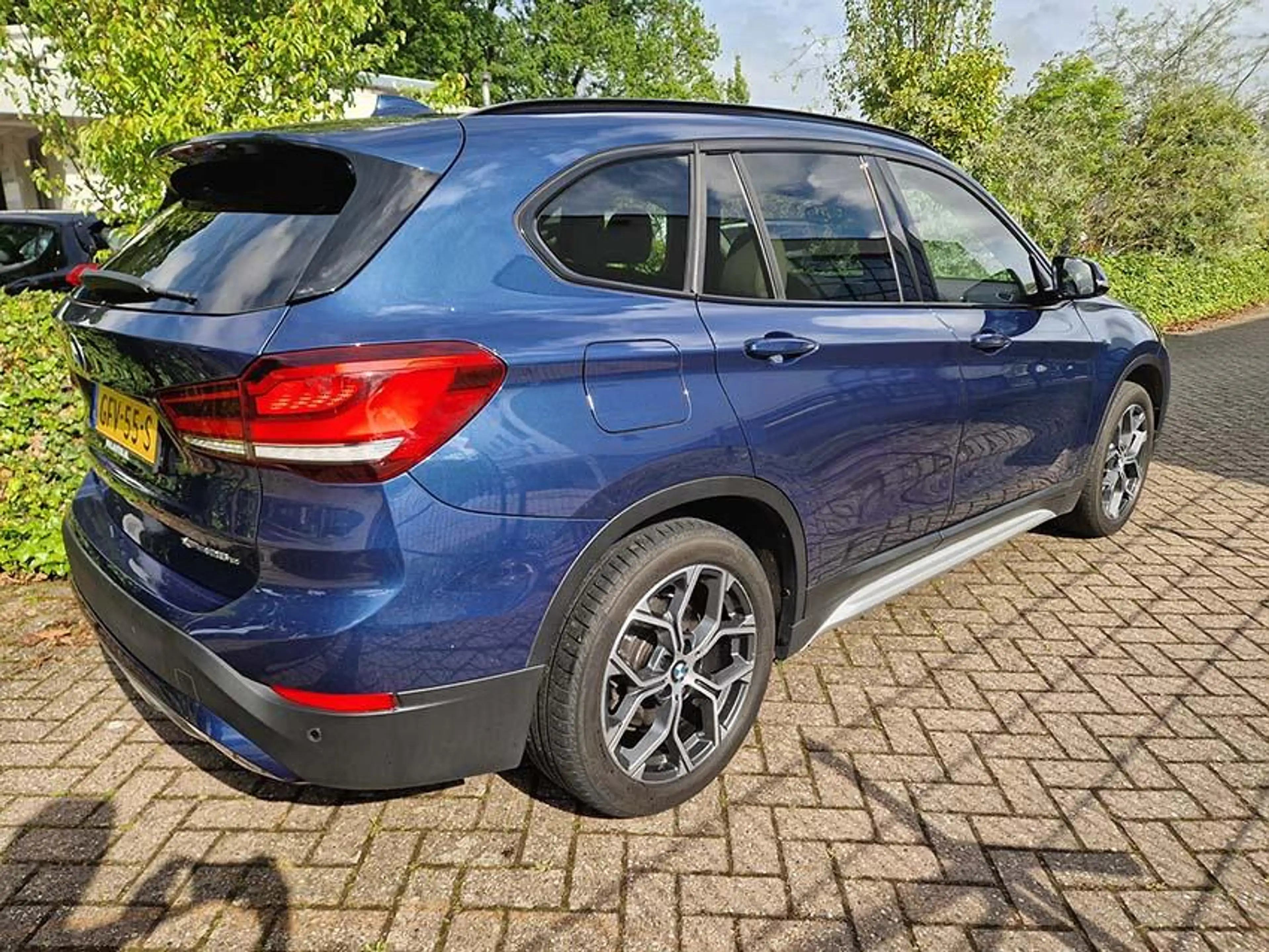 BMW X1 xDrive25e eDrive Edition — photo 4