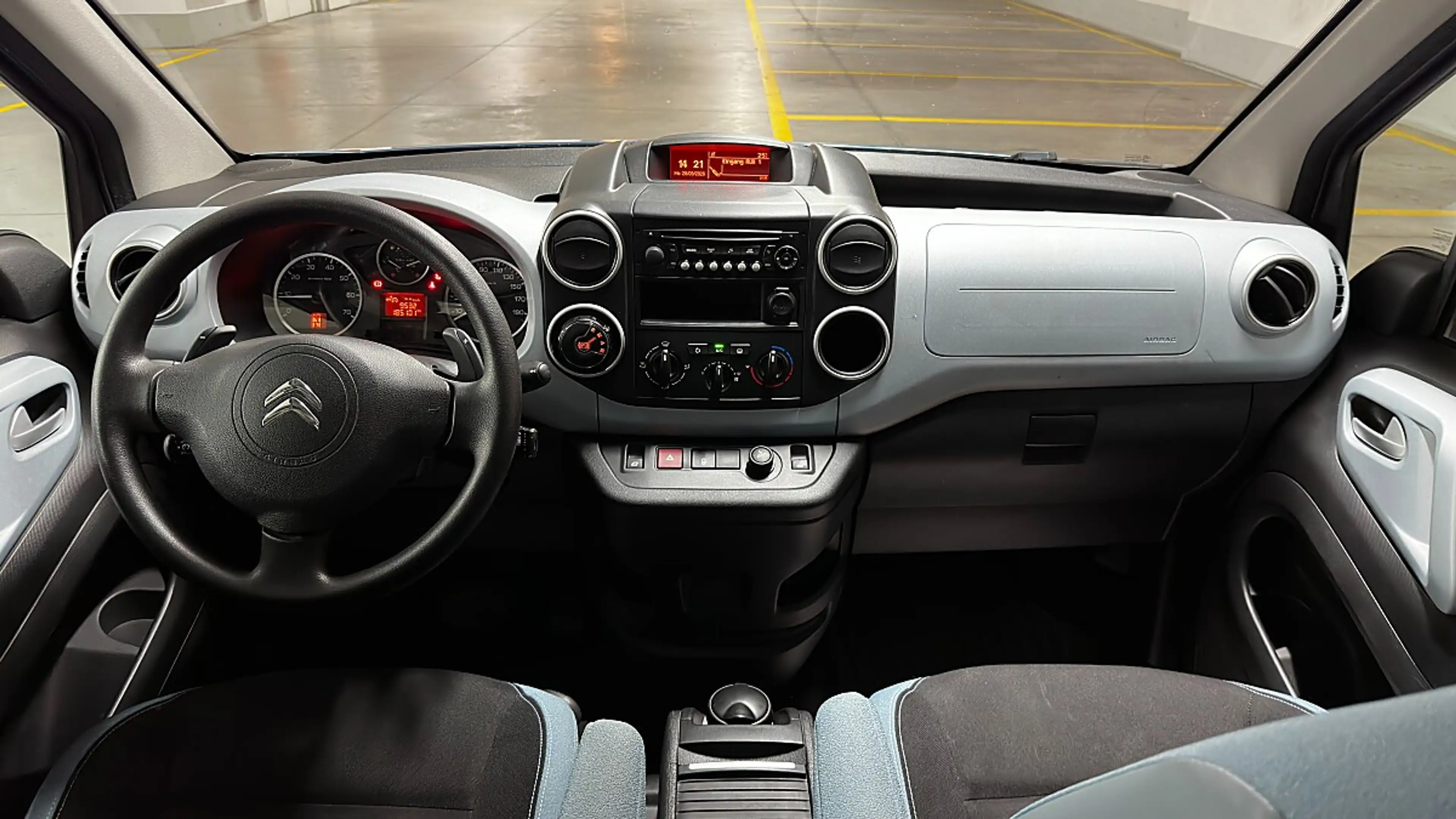 Citroen Berlingo Multispace e-HDi 90 EGS6 Collection*ZR+WP NEU*Ö... — photo 13